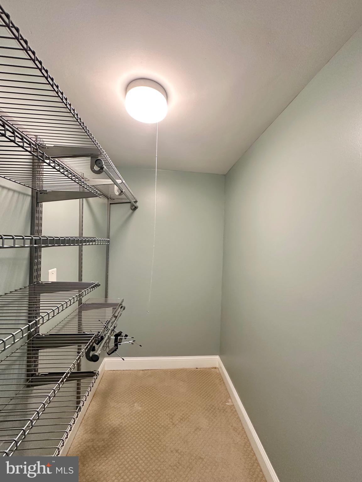 RESTON - Residential Lease