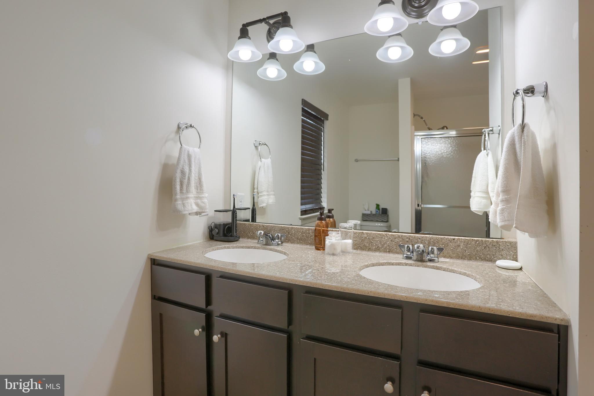 CREEKVALE - Residential