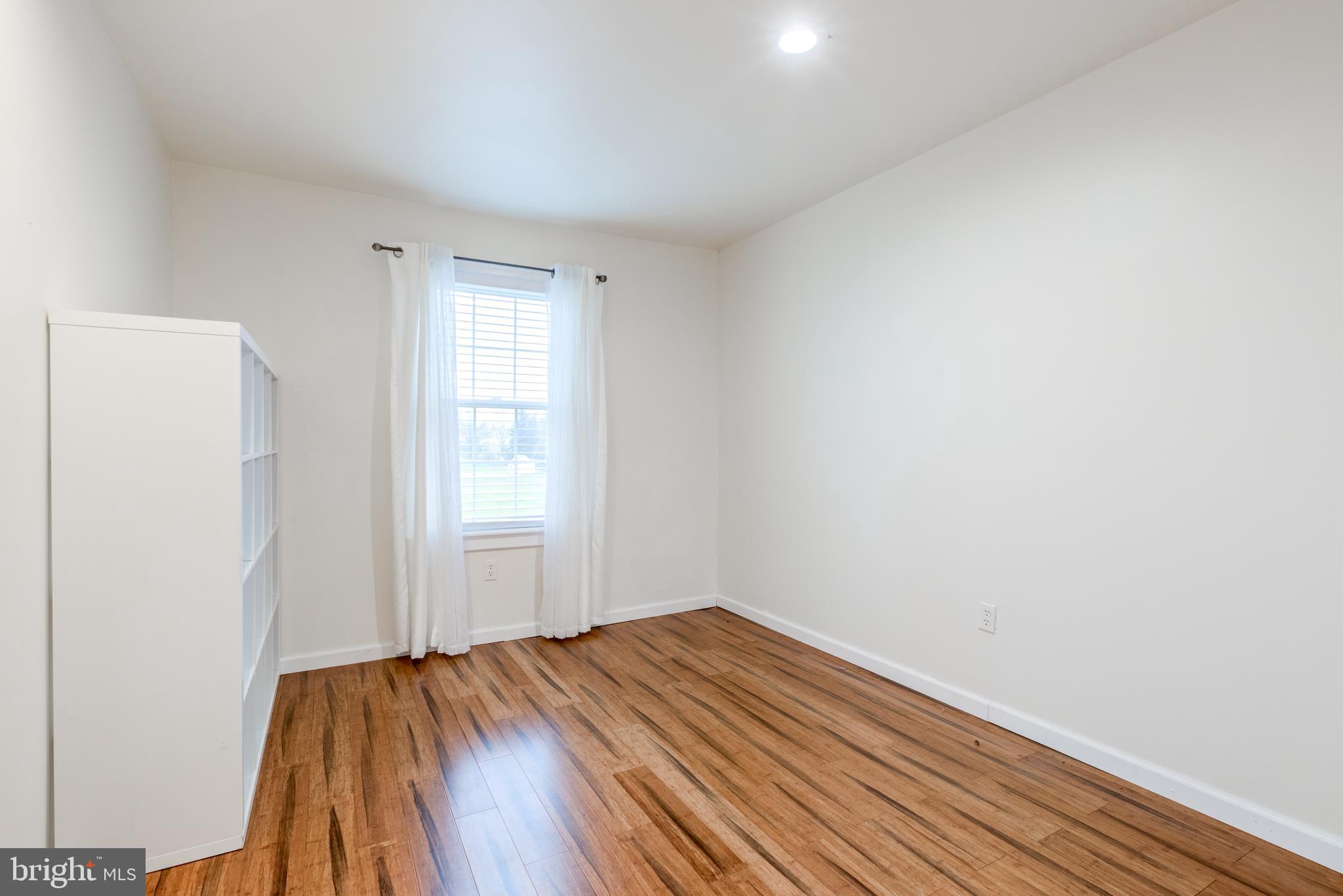 NORTHRIDGE ESTATES - Residential