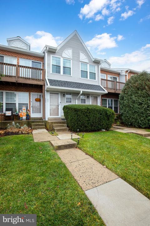 Townhouse For Sale - 421 Wendover Dr #126-B<br/> EAGLEVILLE, PA 19403