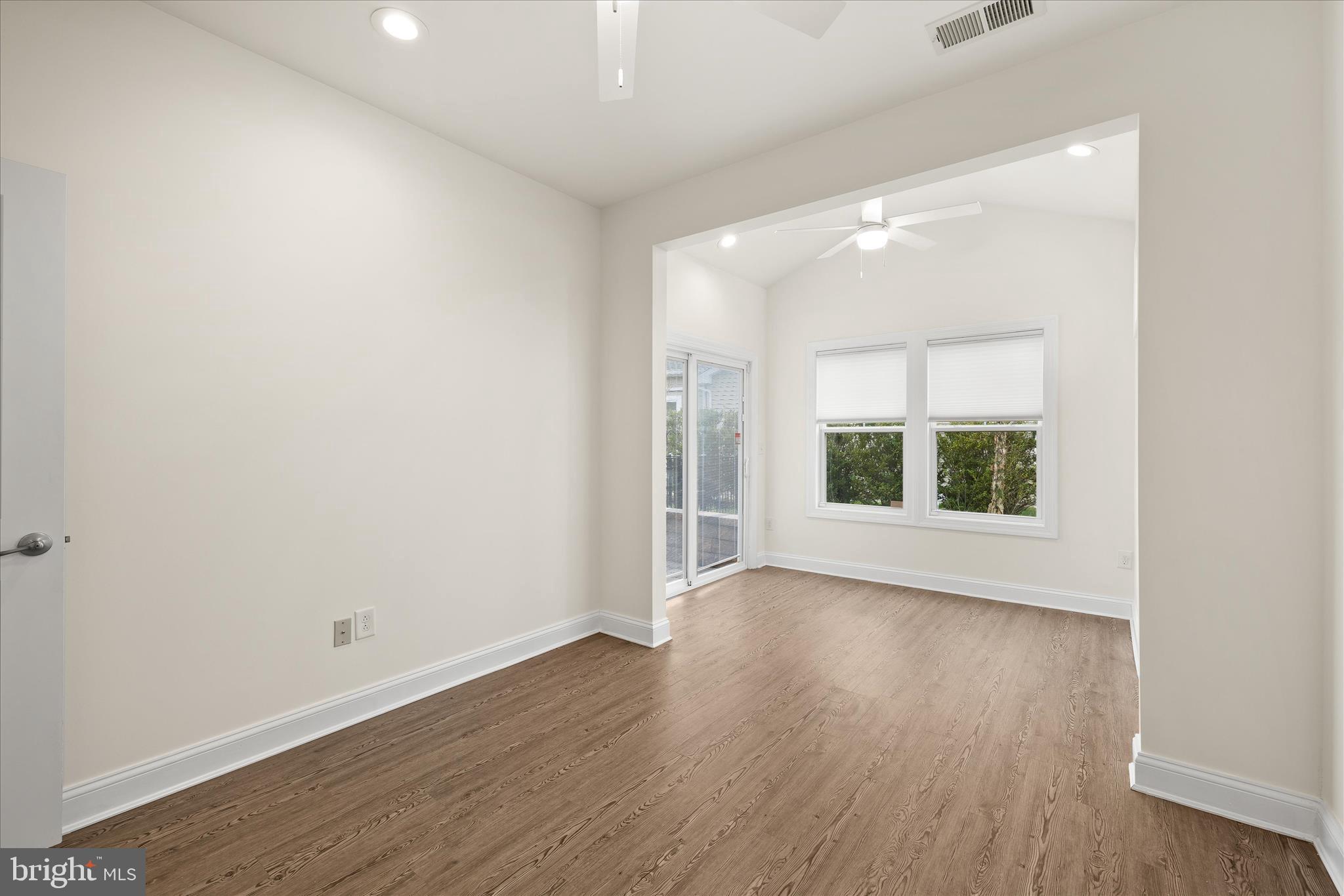 SEAGRASS PLANTATION - Residential