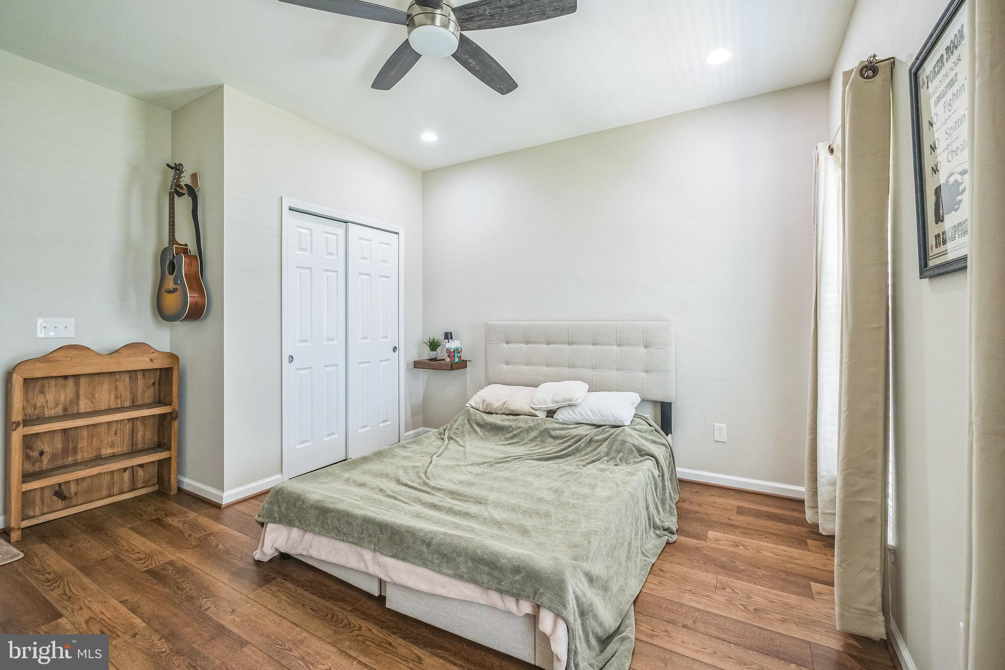 SOUTHERN HILLS - Residential