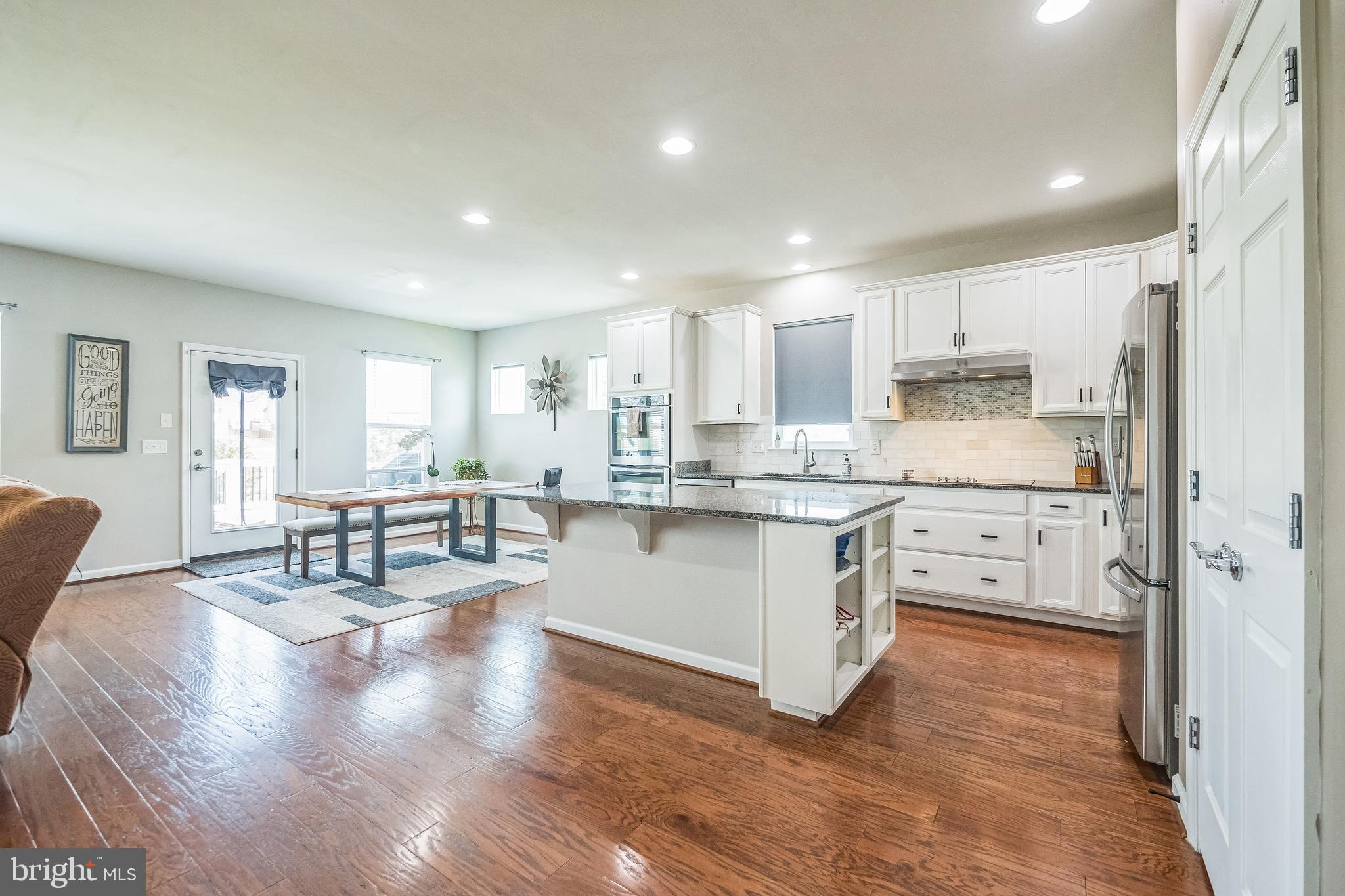 SOUTHERN HILLS - Residential