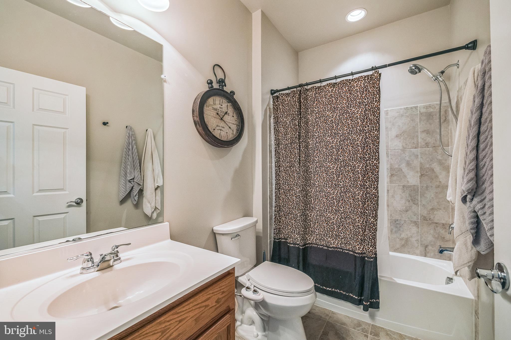 SOUTHERN HILLS - Residential