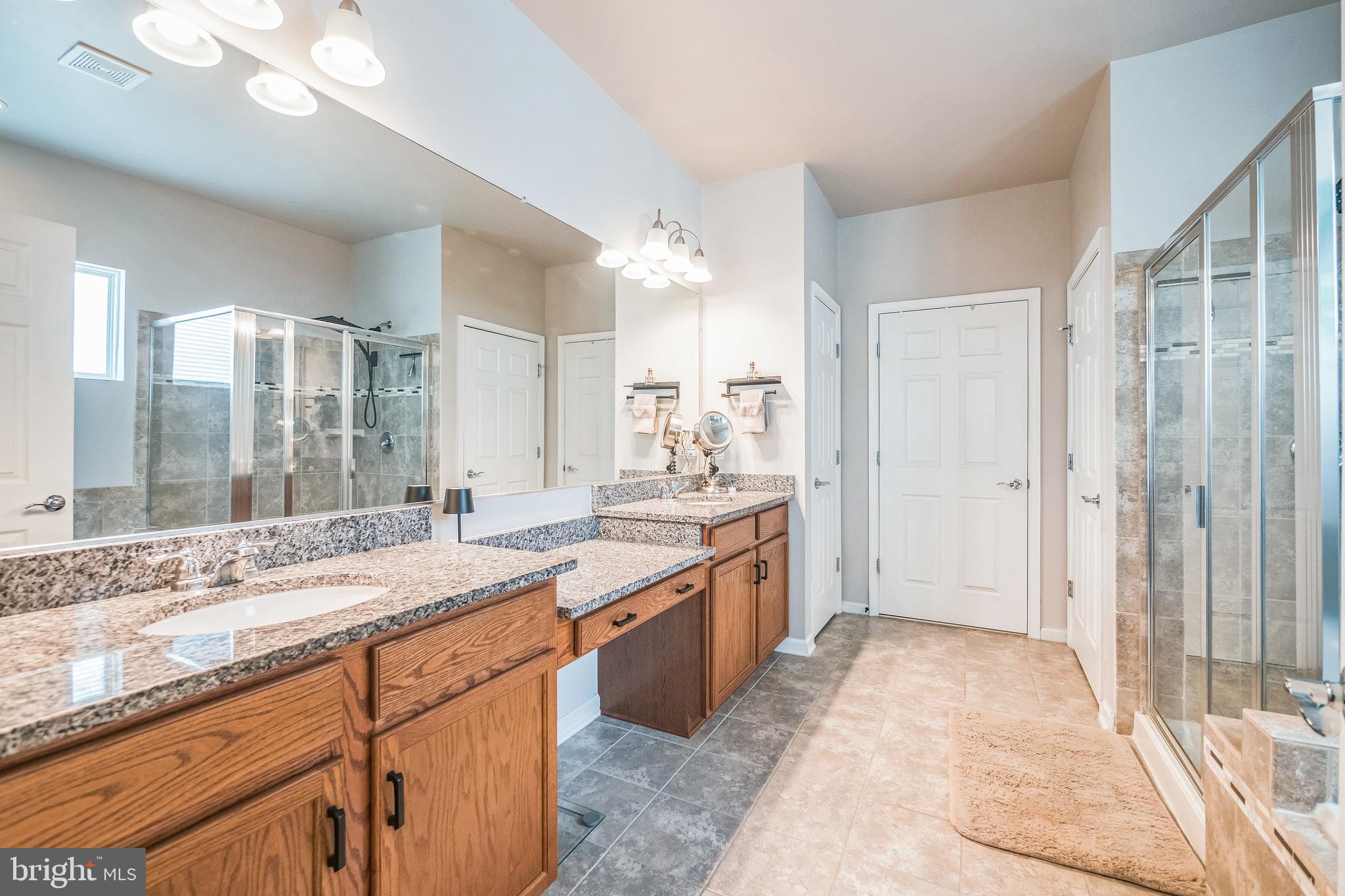 SOUTHERN HILLS - Residential