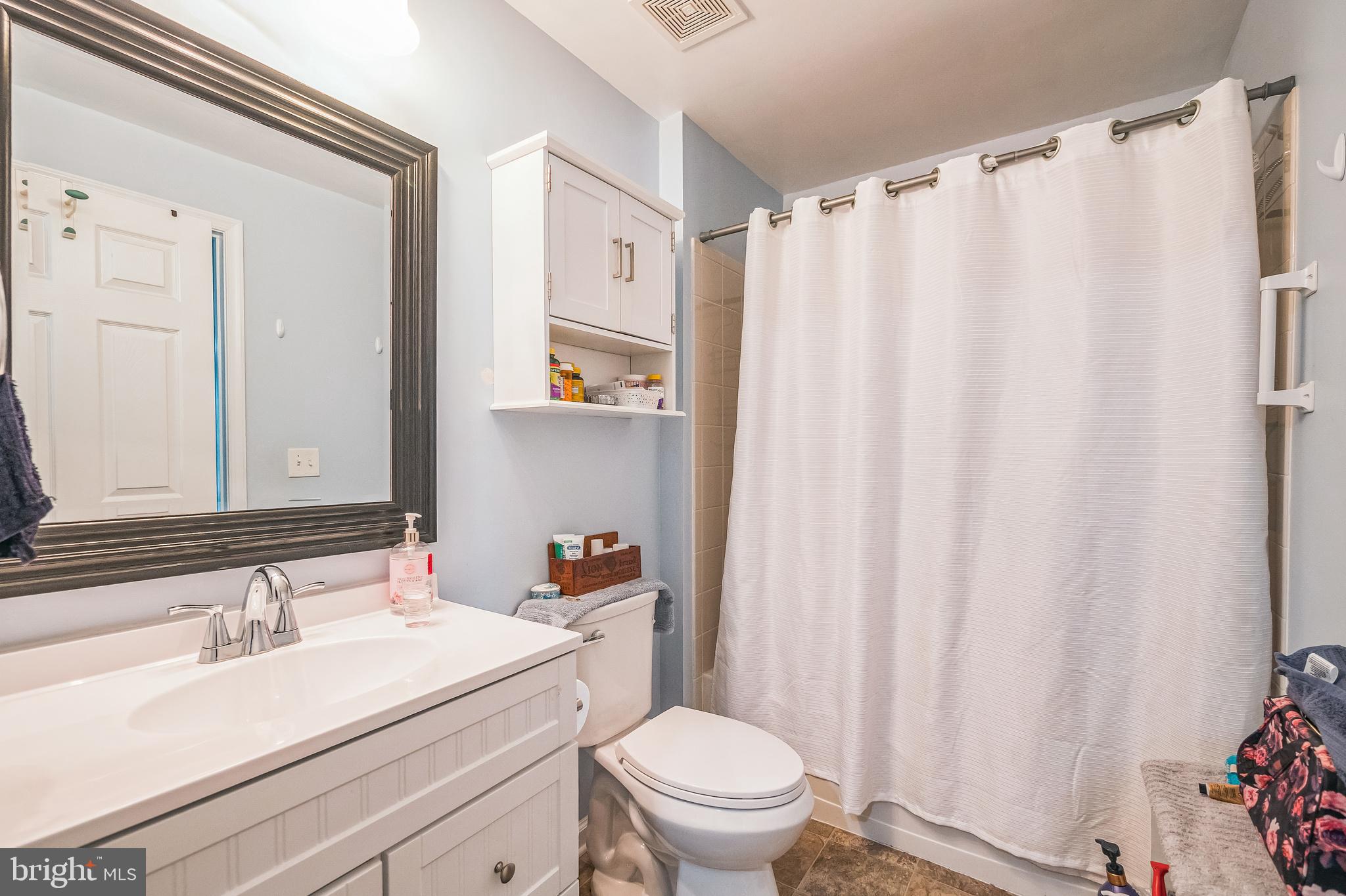 SOUTHERN HILLS - Residential