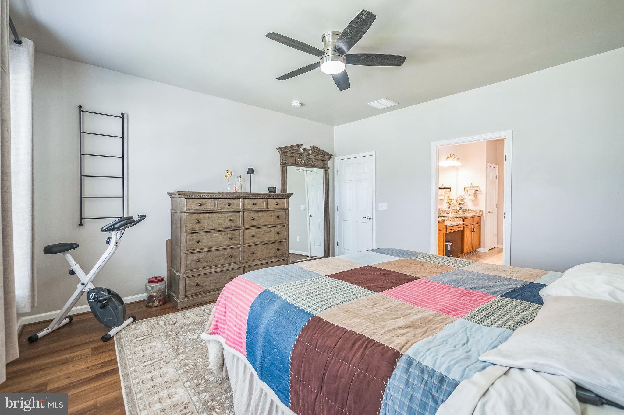 SOUTHERN HILLS - Residential