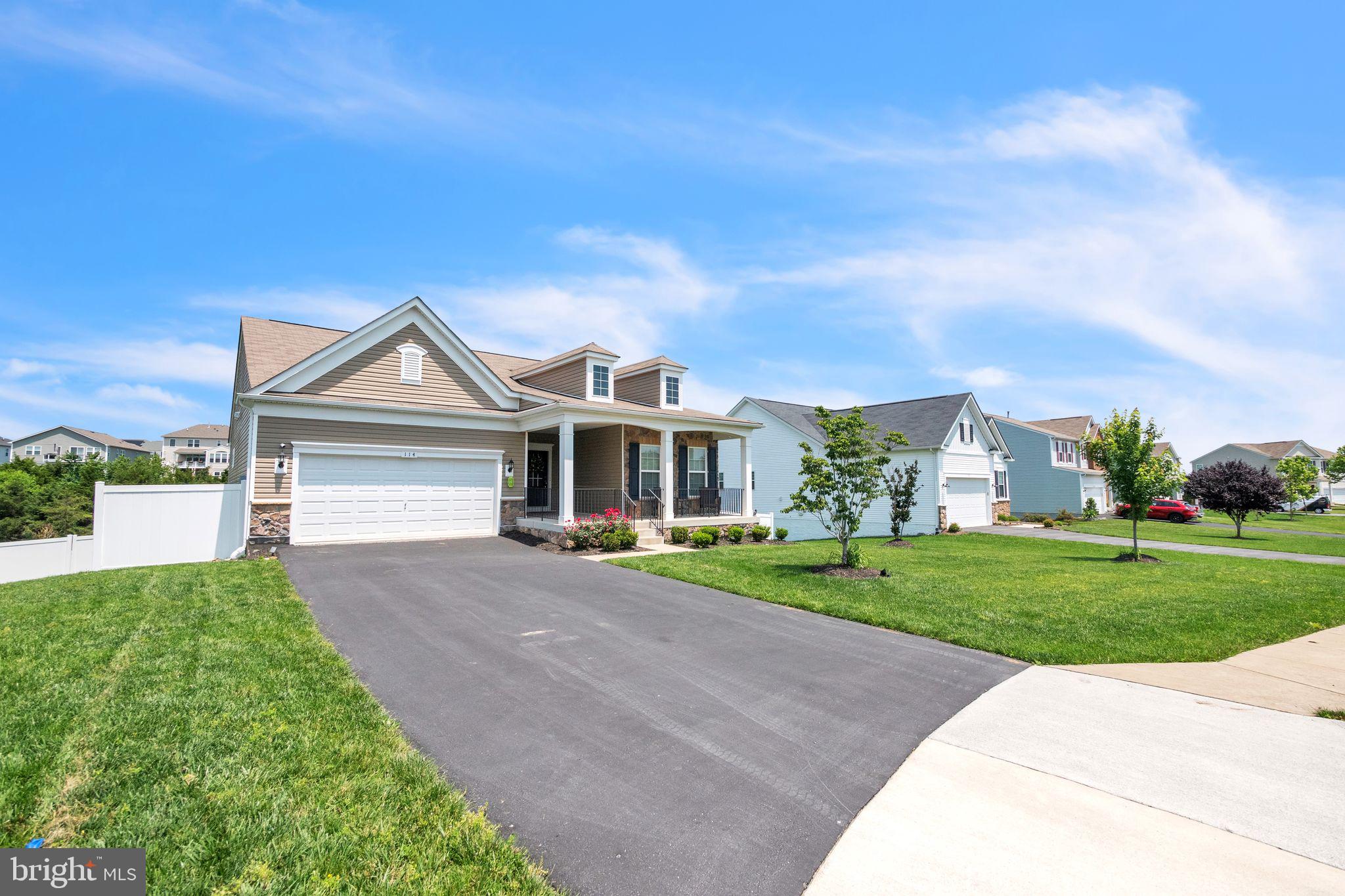 114 WAKEFIELD COURT