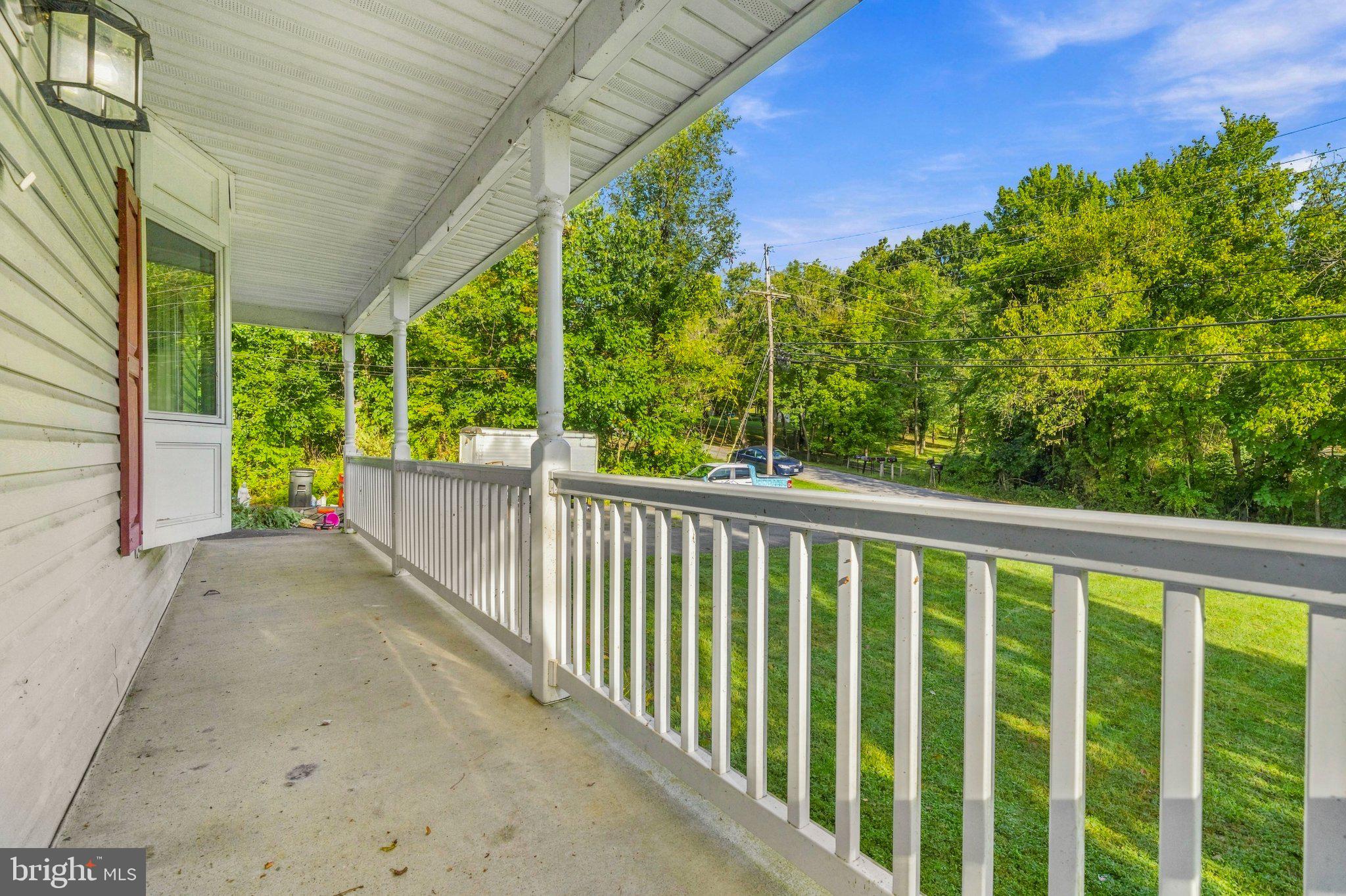 47 MOUNTAINSIDE ROAD