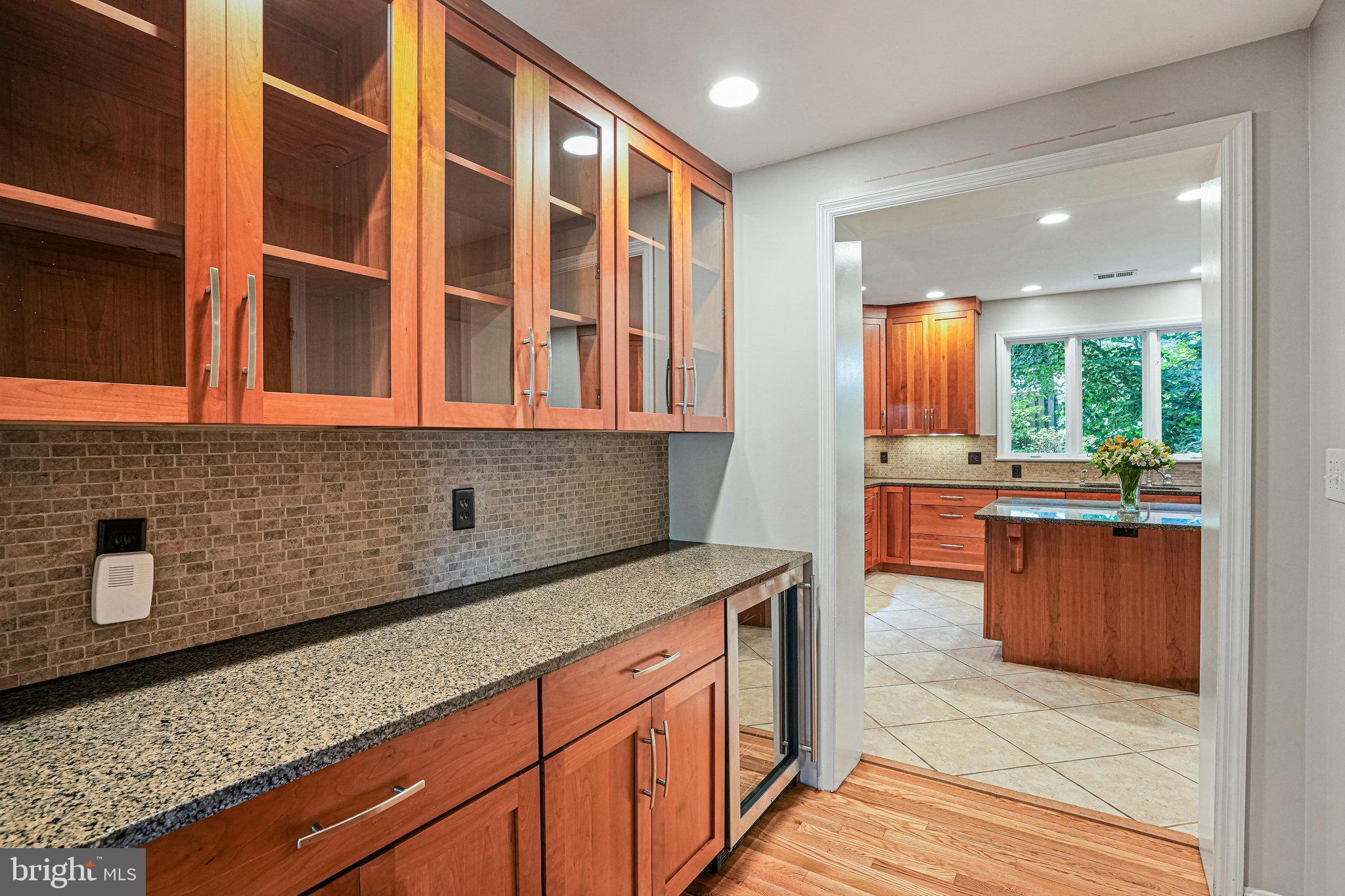 RAVENWOOD PARK - Residential