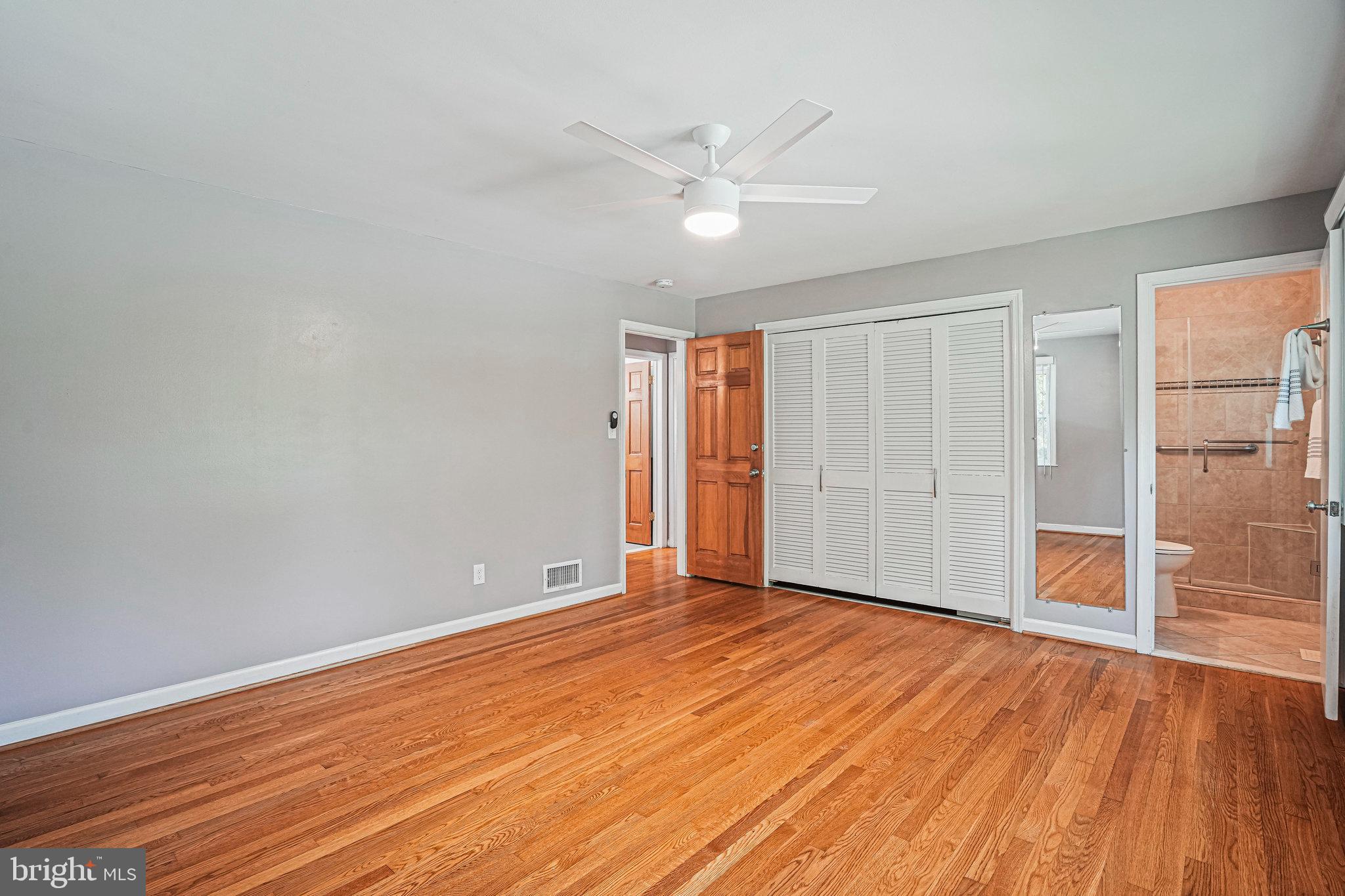 RAVENWOOD PARK - Residential