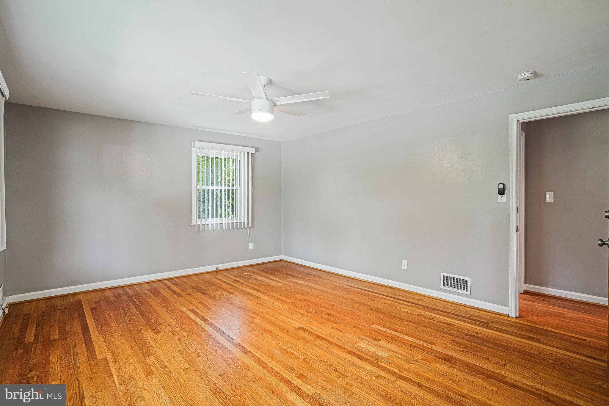 RAVENWOOD PARK - Residential