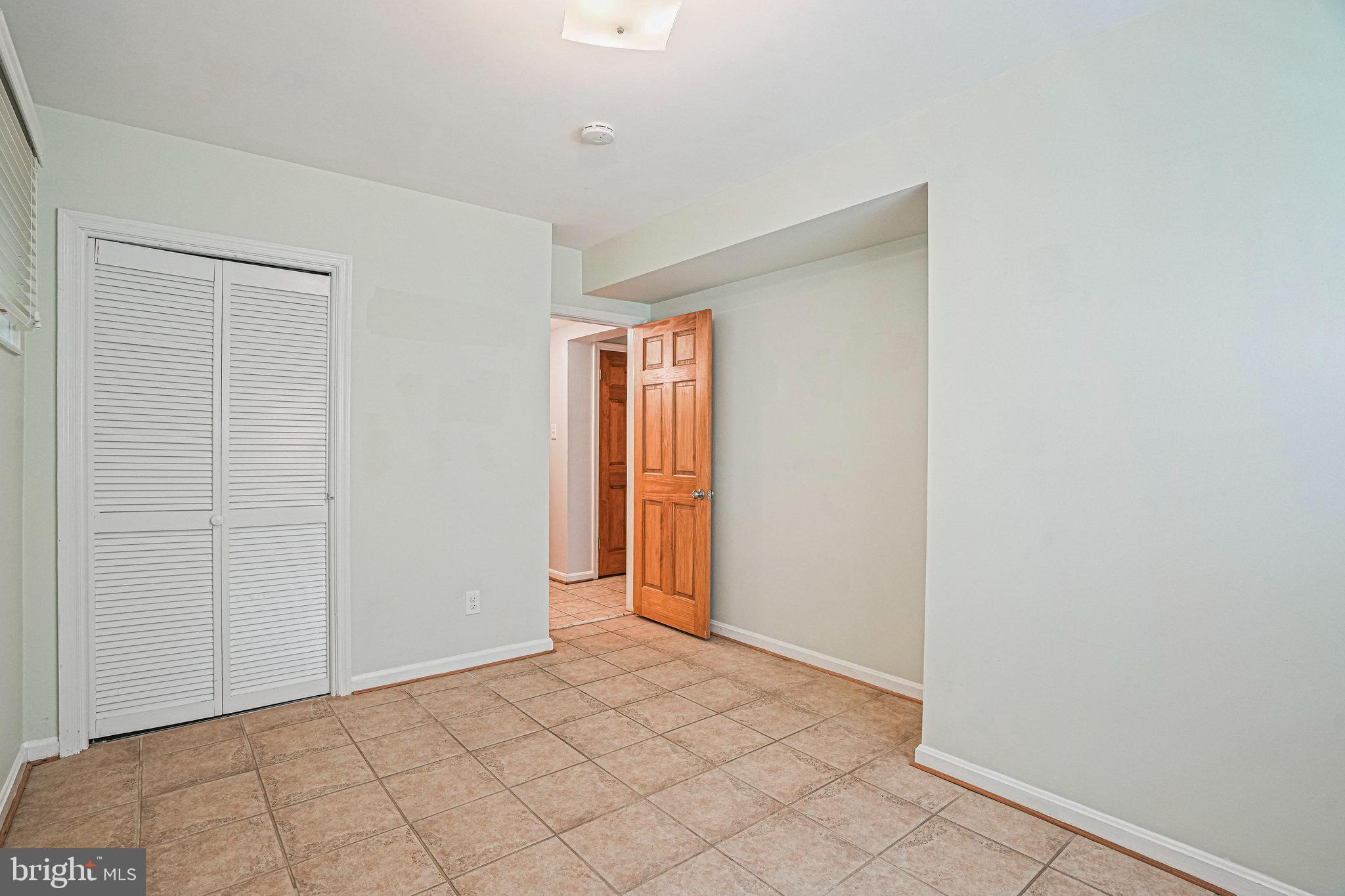 RAVENWOOD PARK - Residential