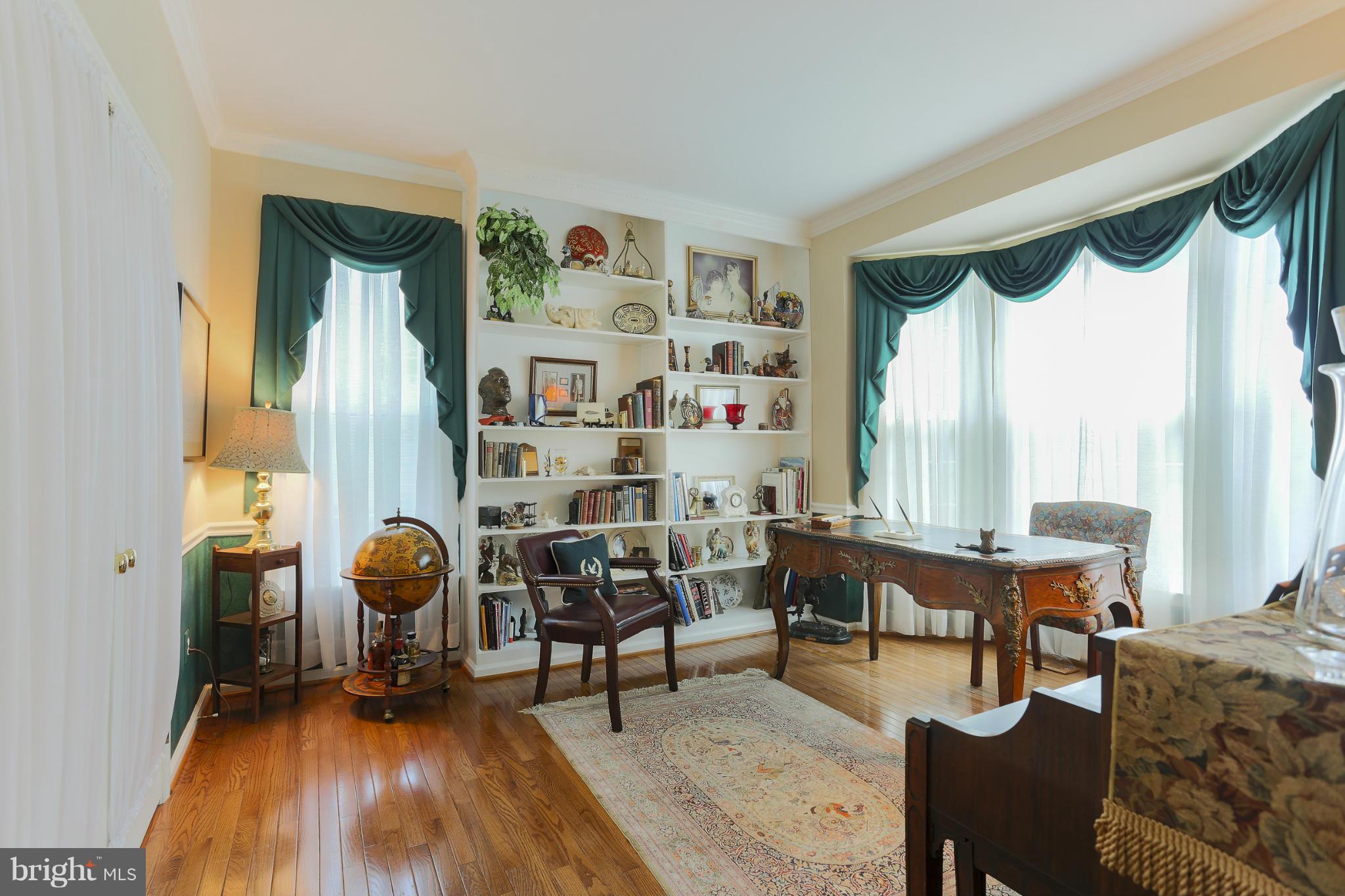 FOXHALL FARM - Residential