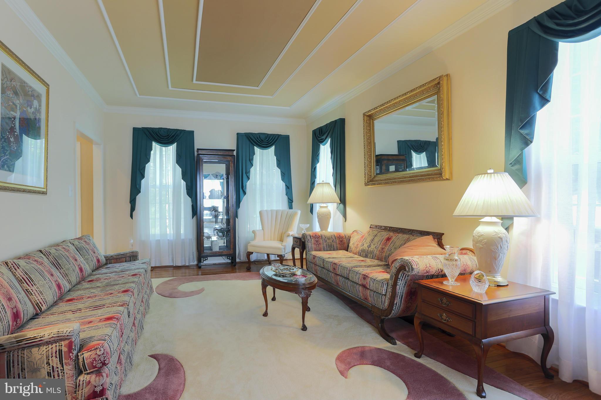 FOXHALL FARM - Residential