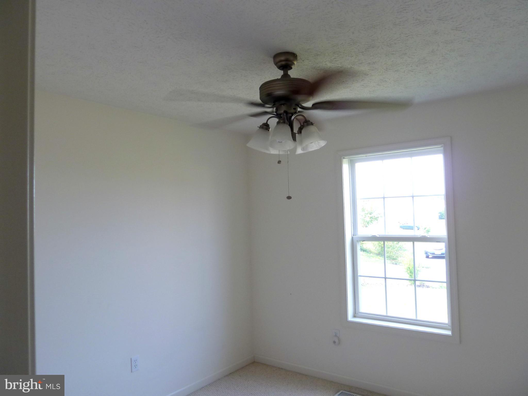 RIDGEFIELD - Residential