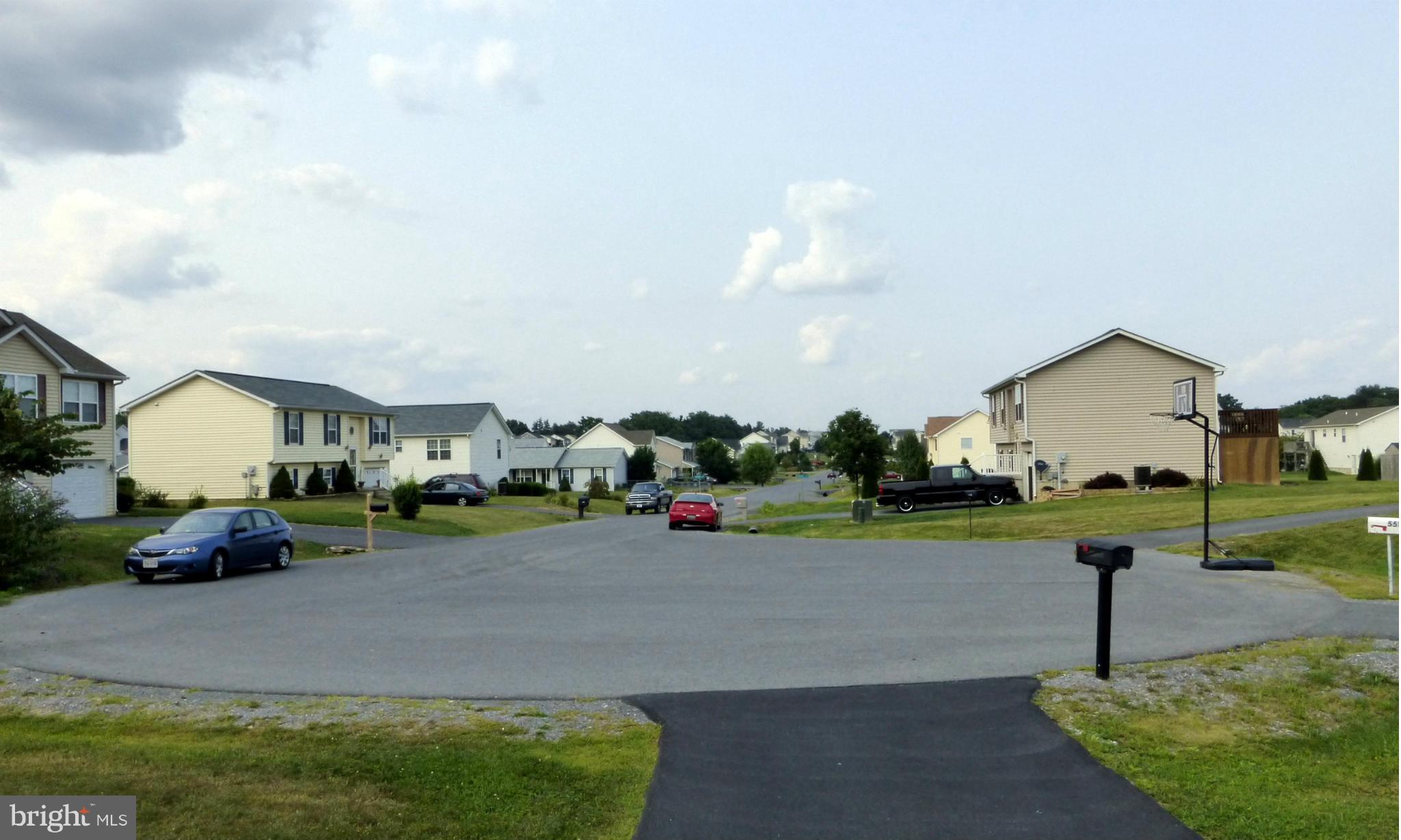 RIDGEFIELD - Residential