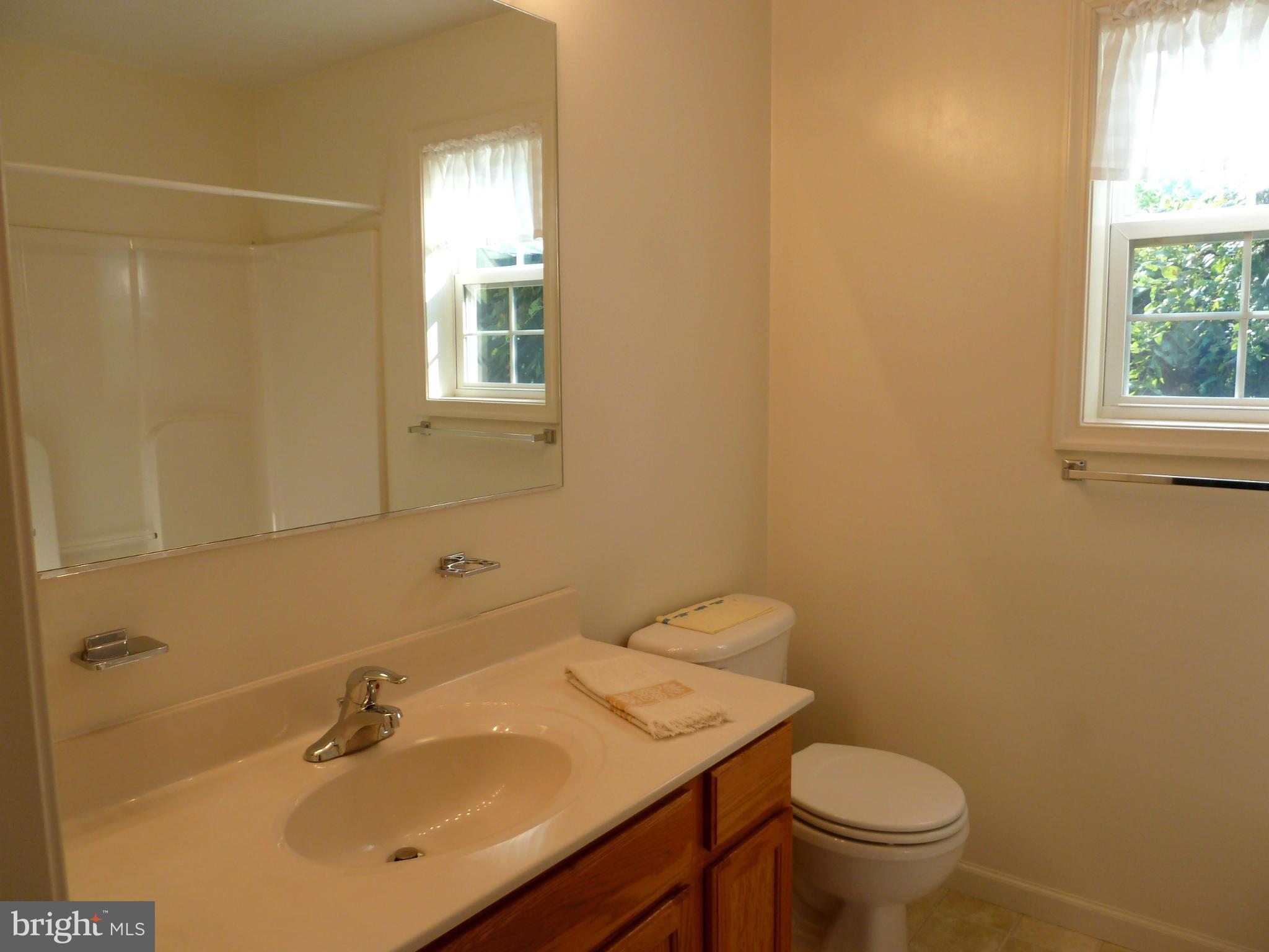 RIDGEFIELD - Residential