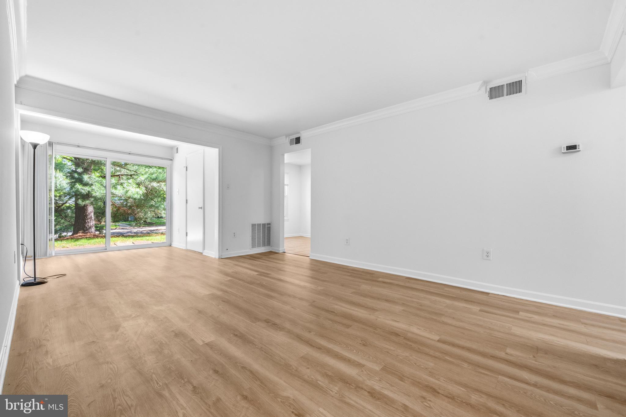 5 NORMANDY SQUARE COURT 1-B