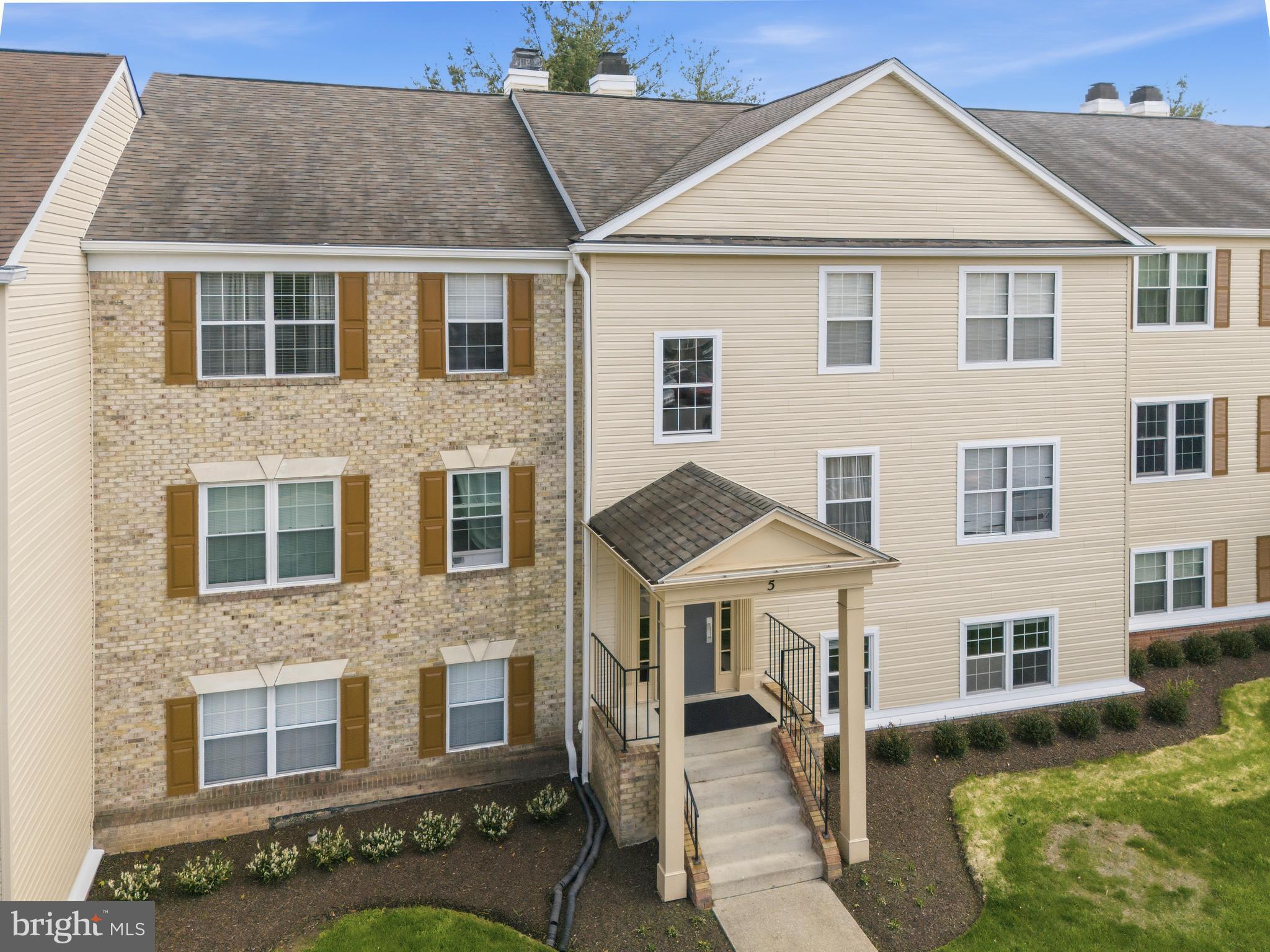 LONGMEAD CROSSING - Residential