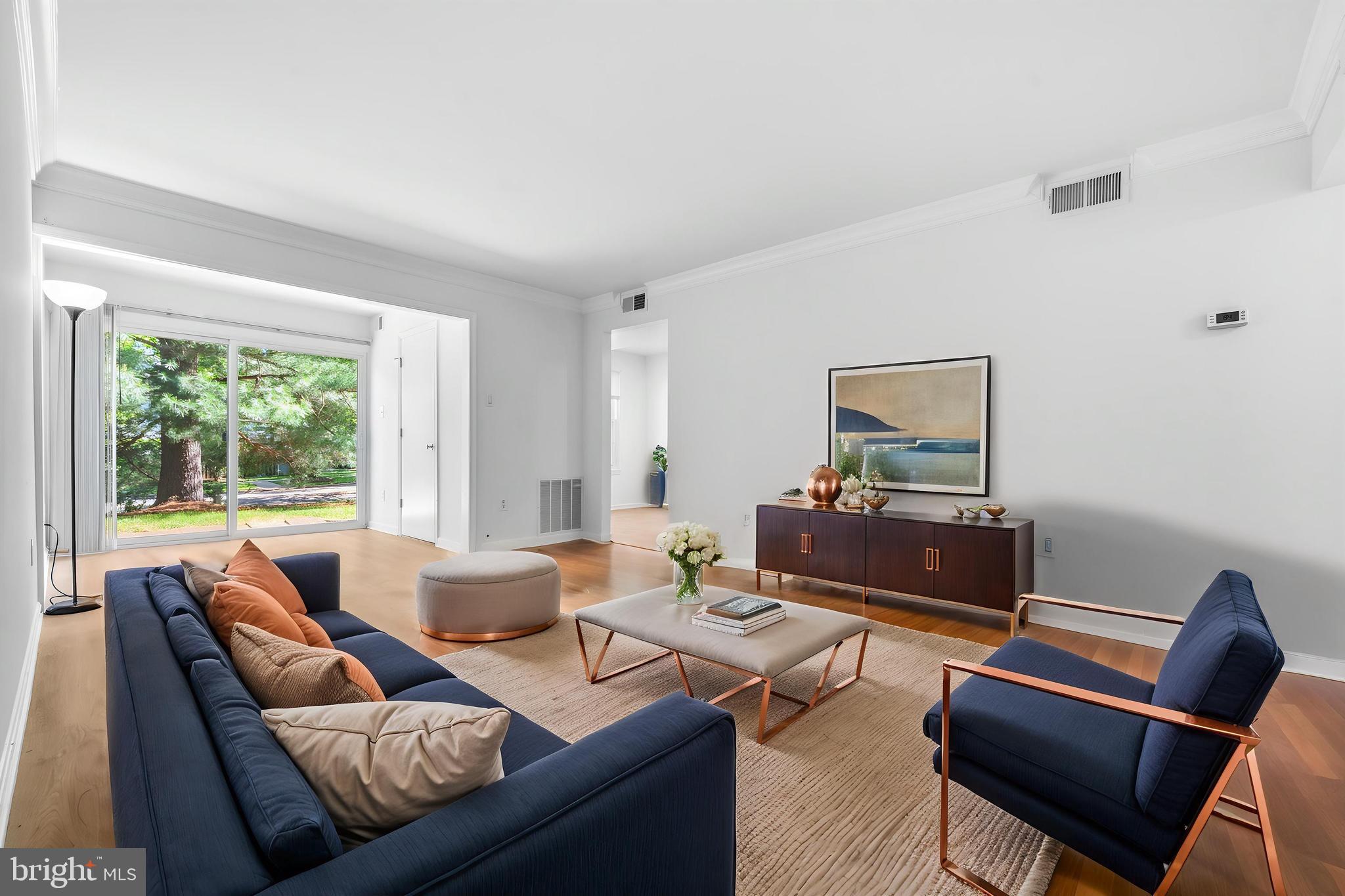 LONGMEAD CROSSING - Residential