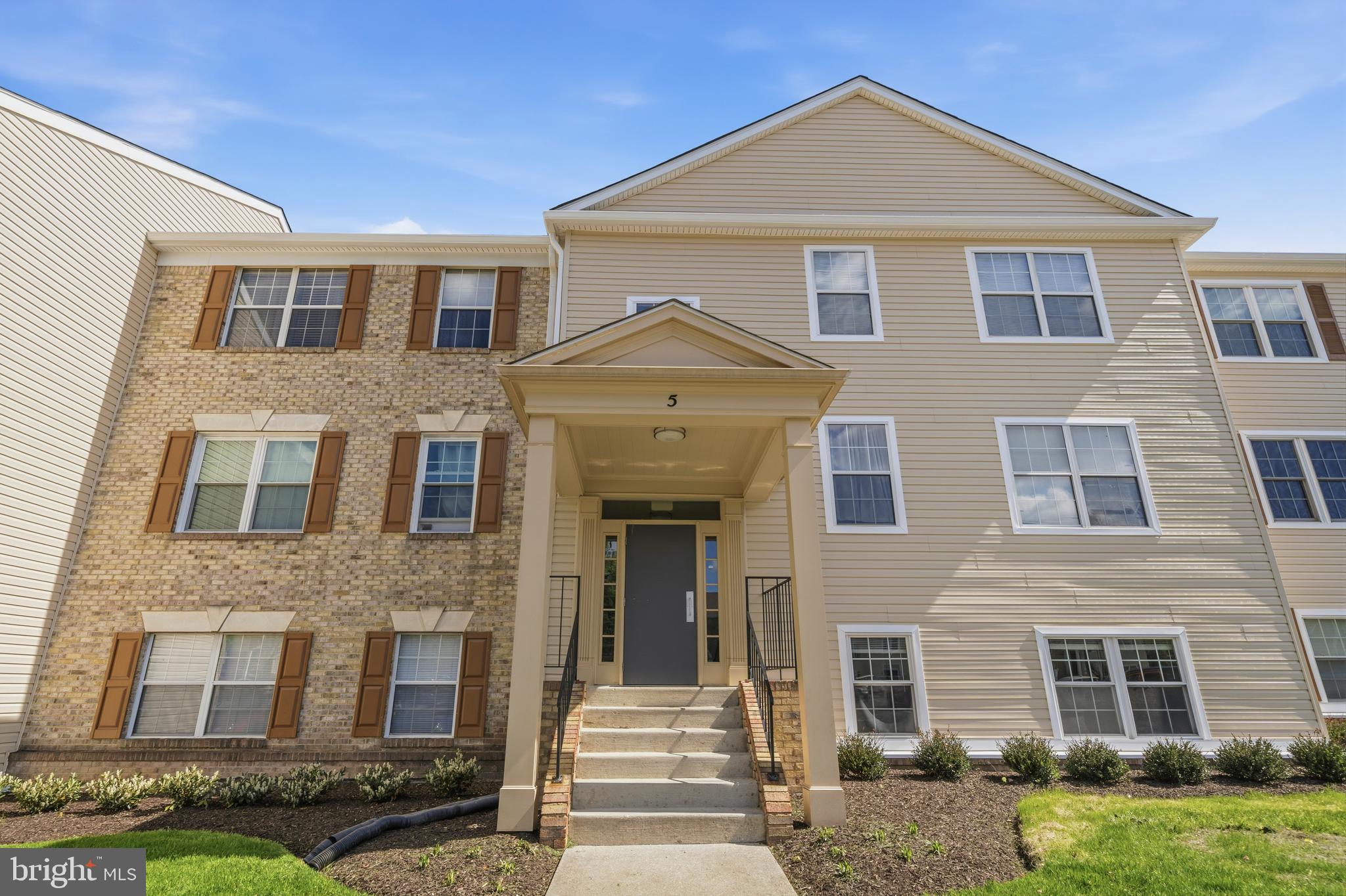 LONGMEAD CROSSING - Residential