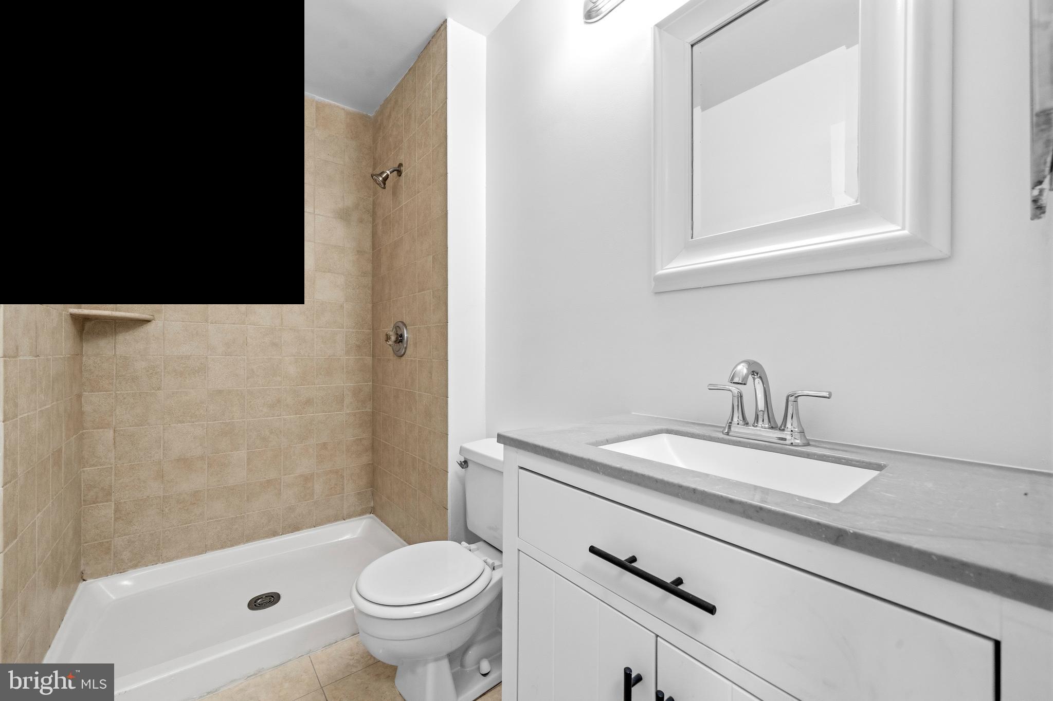 5 NORMANDY SQUARE COURT 1-B