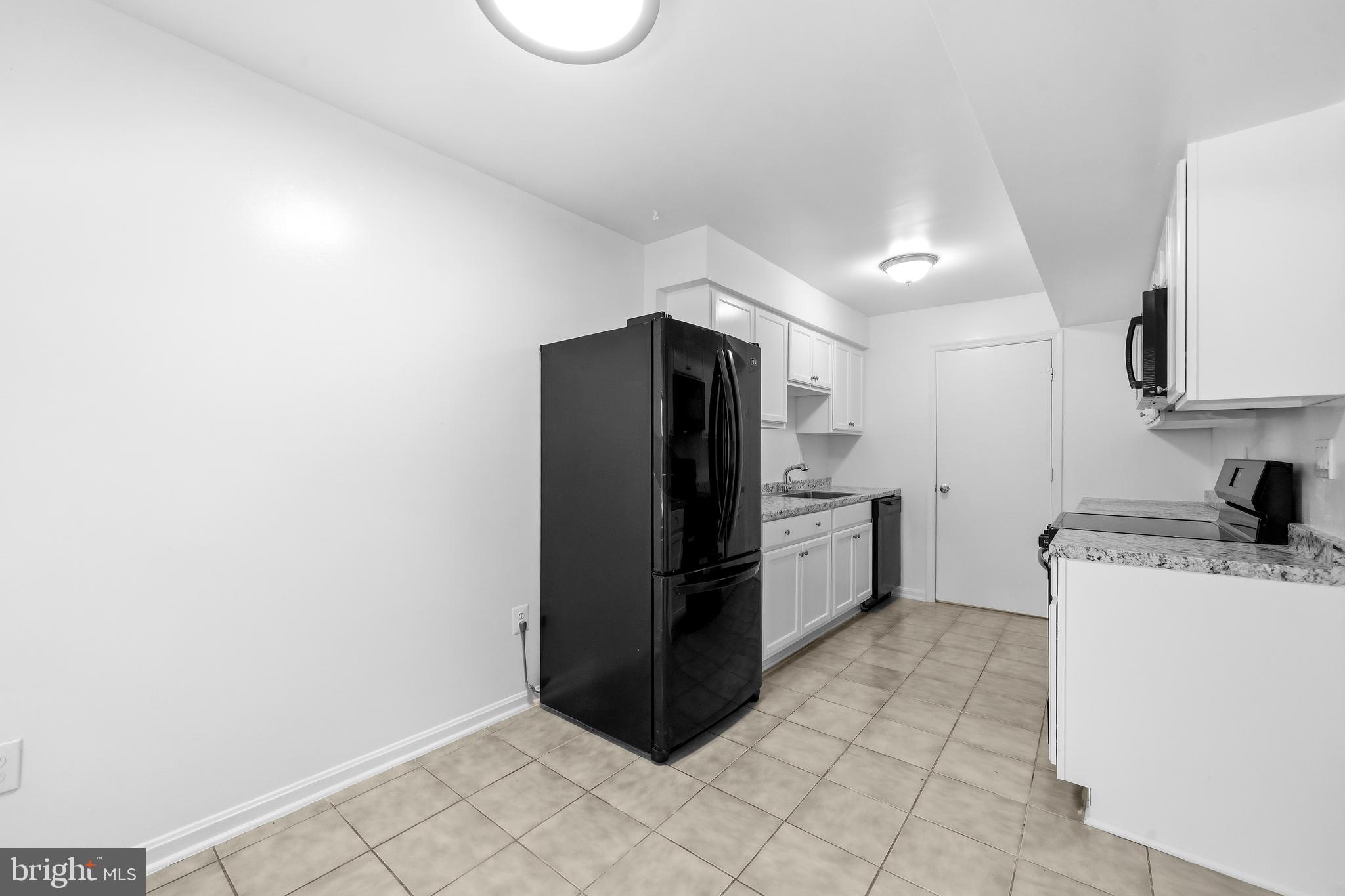 LONGMEAD CROSSING - Residential