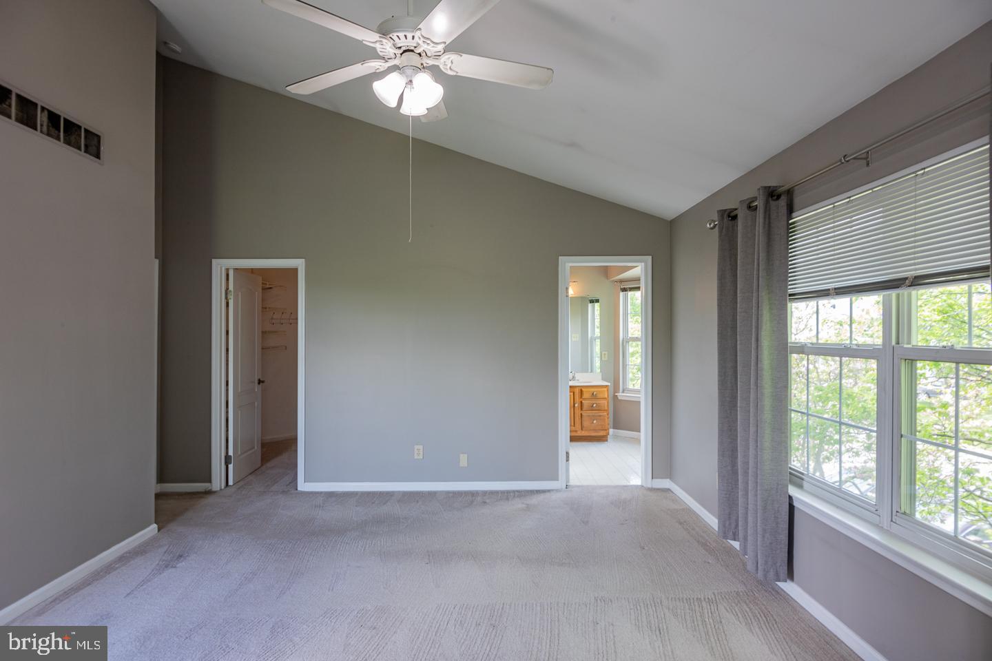 EXTON STATION - Residential