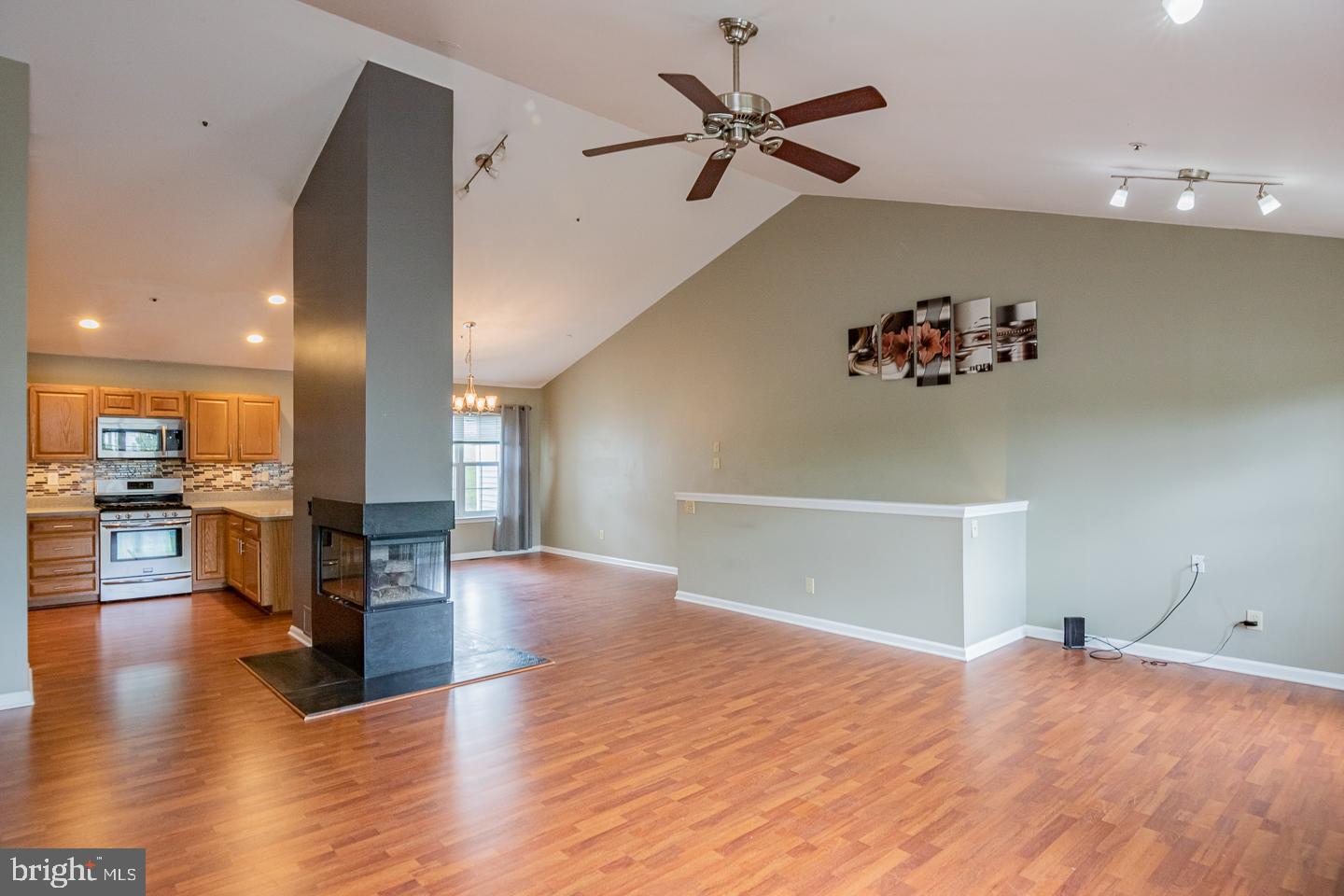 EXTON STATION - Residential