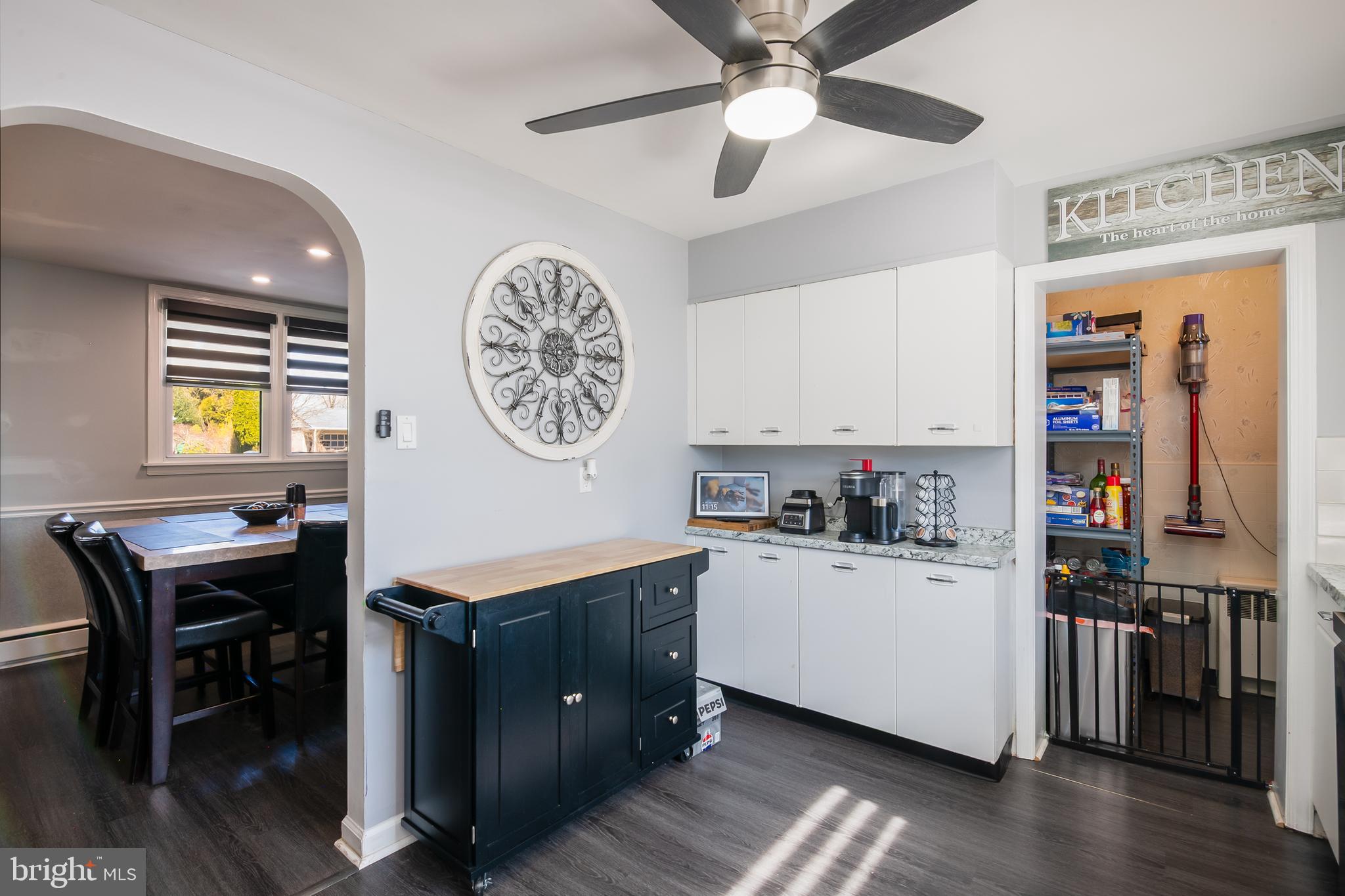 BROAD VIEW FARMS - Residential