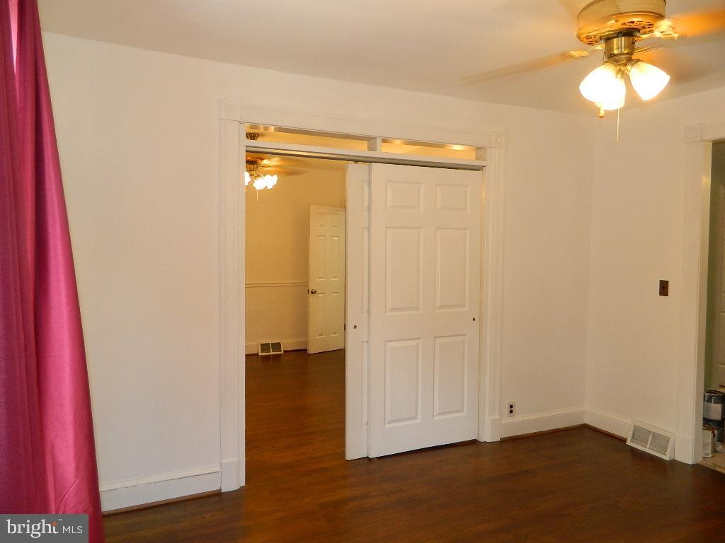 LOCUST SPRINGS - Residential