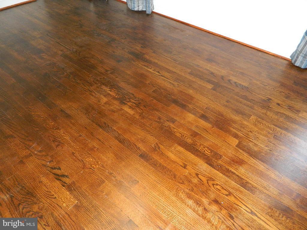 LOCUST SPRINGS - Residential