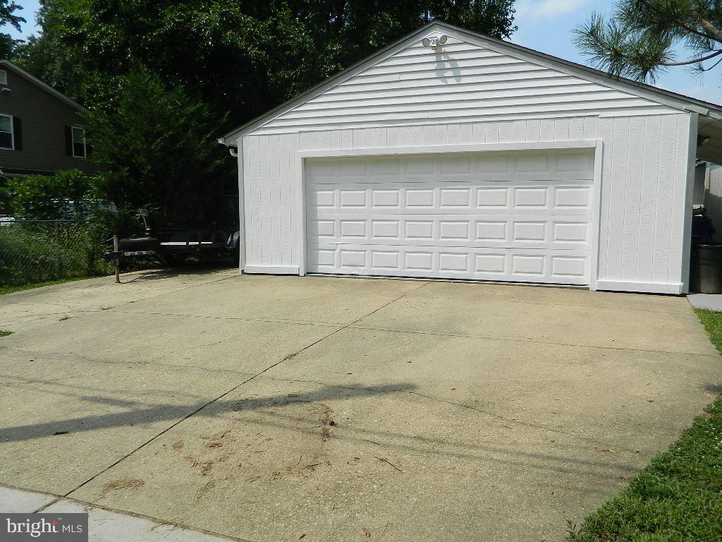 LOCUST SPRINGS - Residential