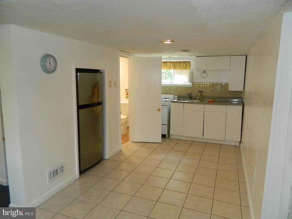 LOCUST SPRINGS - Residential