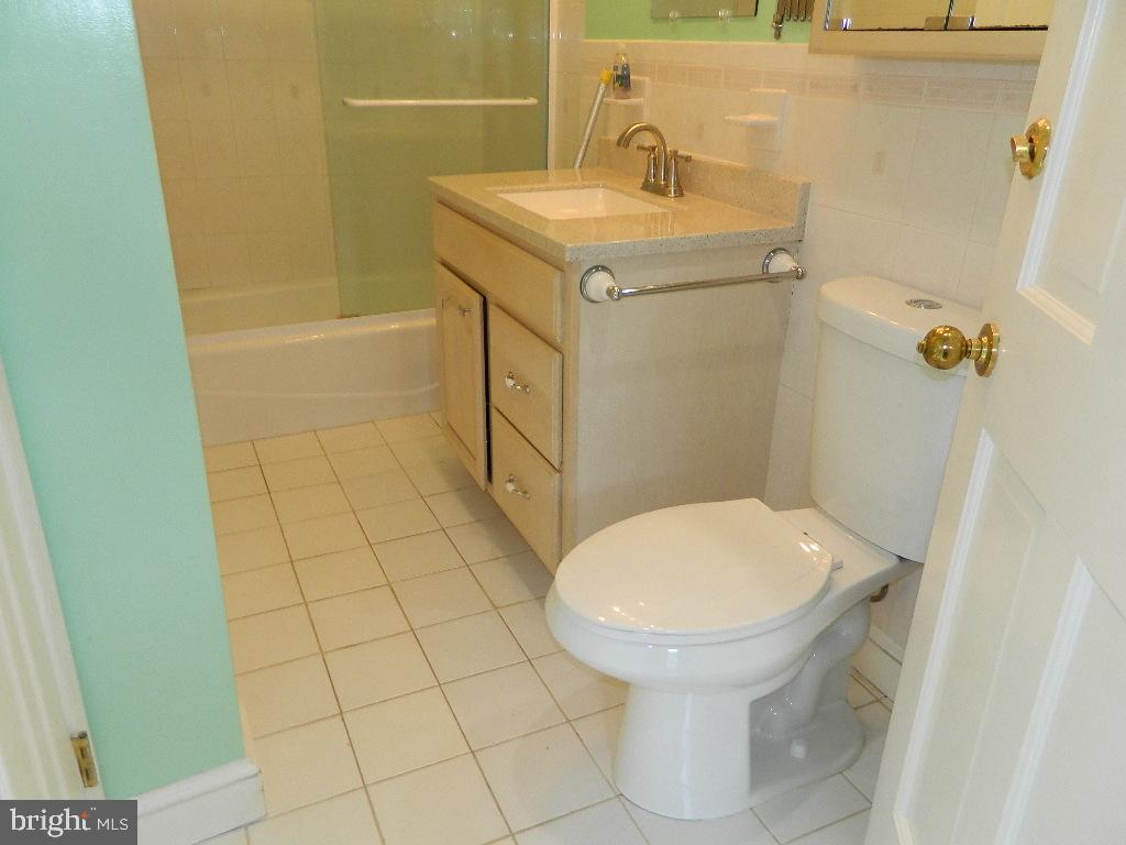 LOCUST SPRINGS - Residential