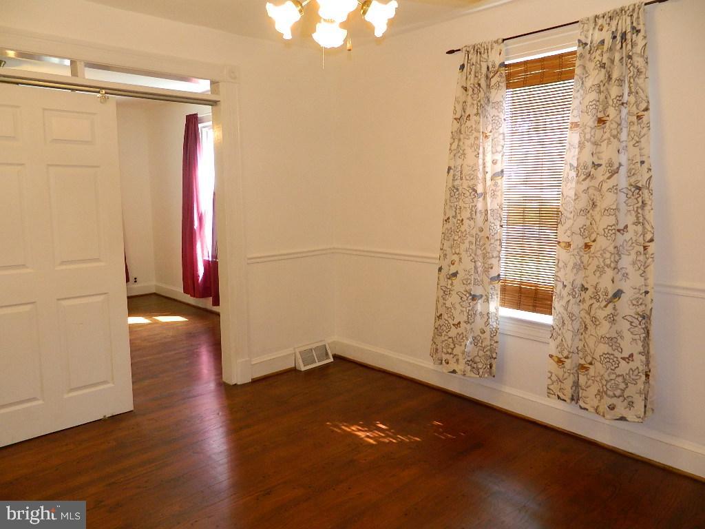 LOCUST SPRINGS - Residential