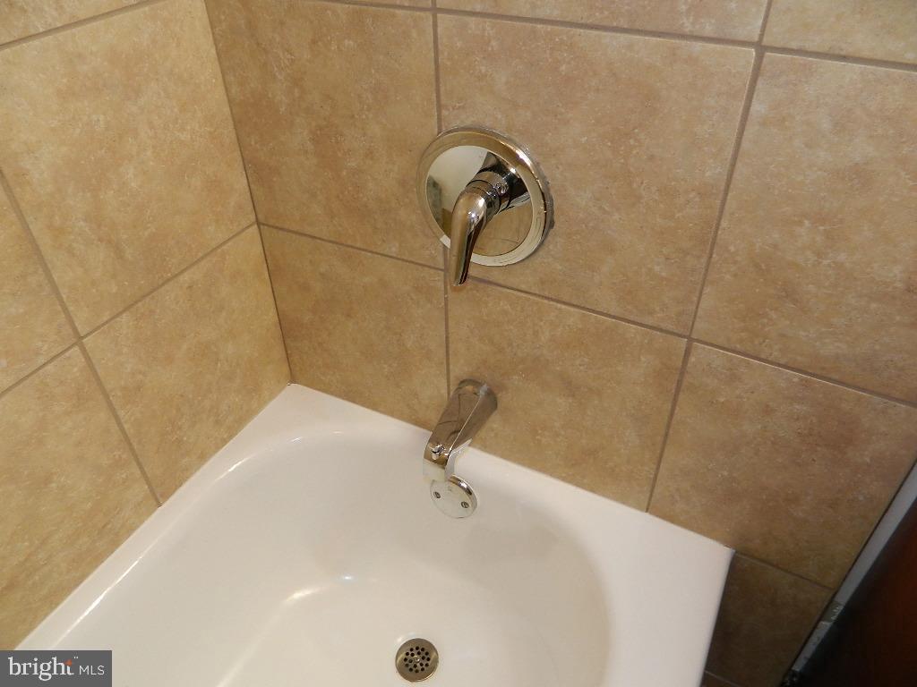 LOCUST SPRINGS - Residential