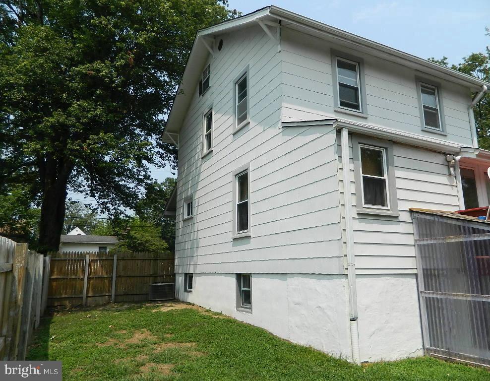 LOCUST SPRINGS - Residential