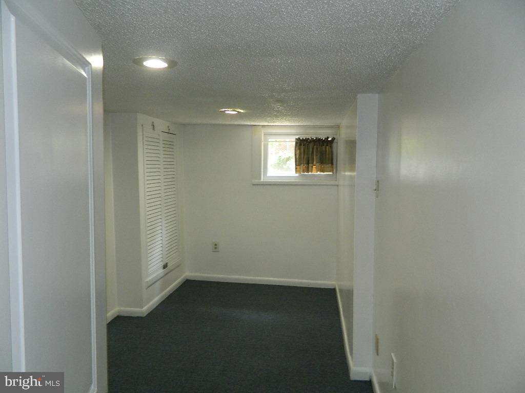 LOCUST SPRINGS - Residential