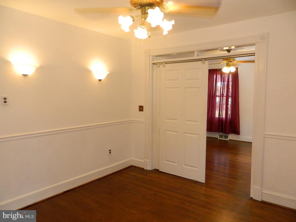 LOCUST SPRINGS - Residential