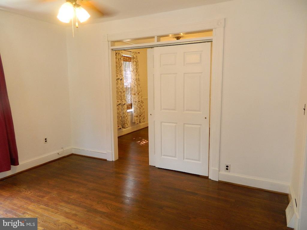 LOCUST SPRINGS - Residential