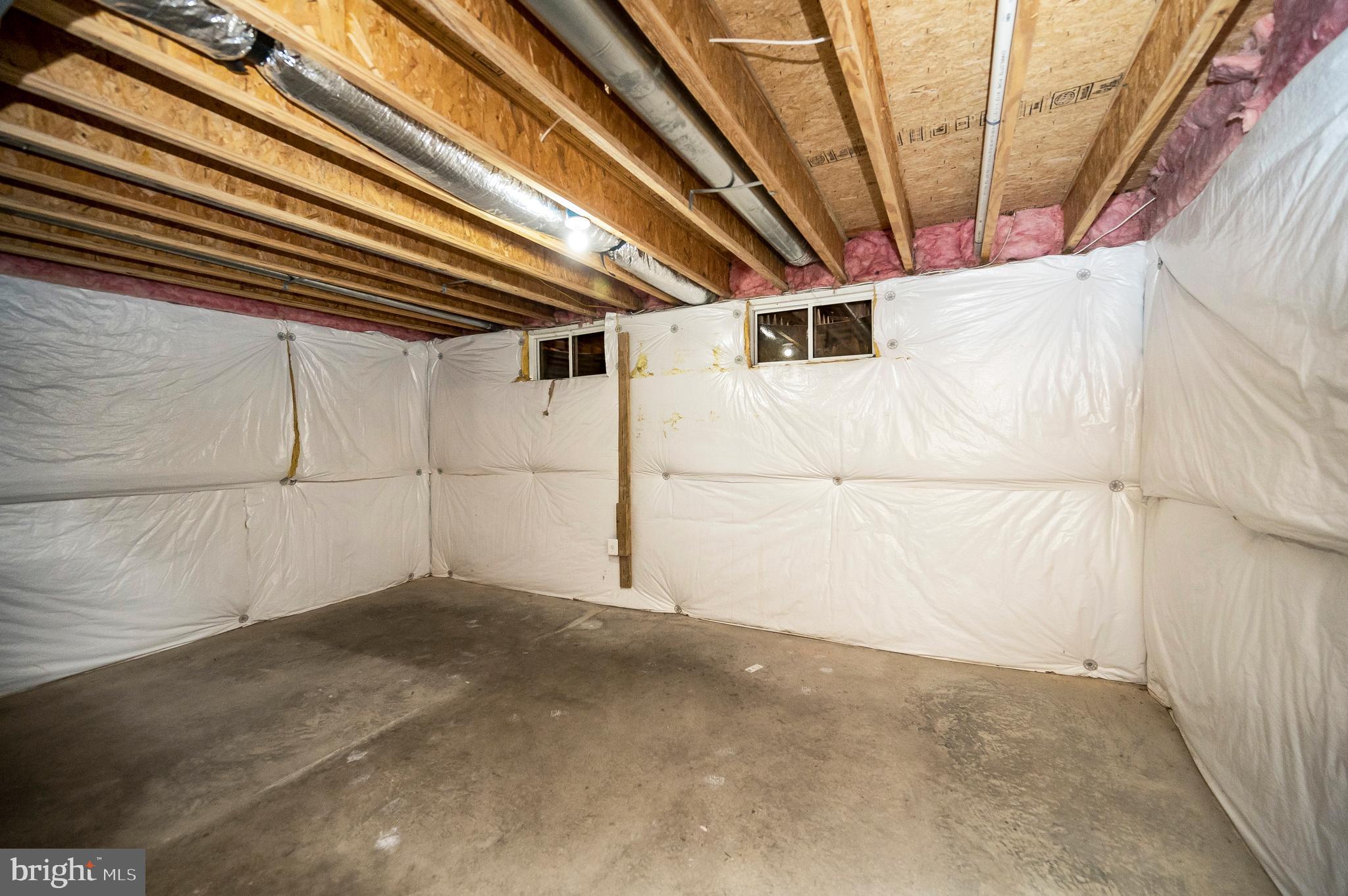 ROYAL OAKS - Residential