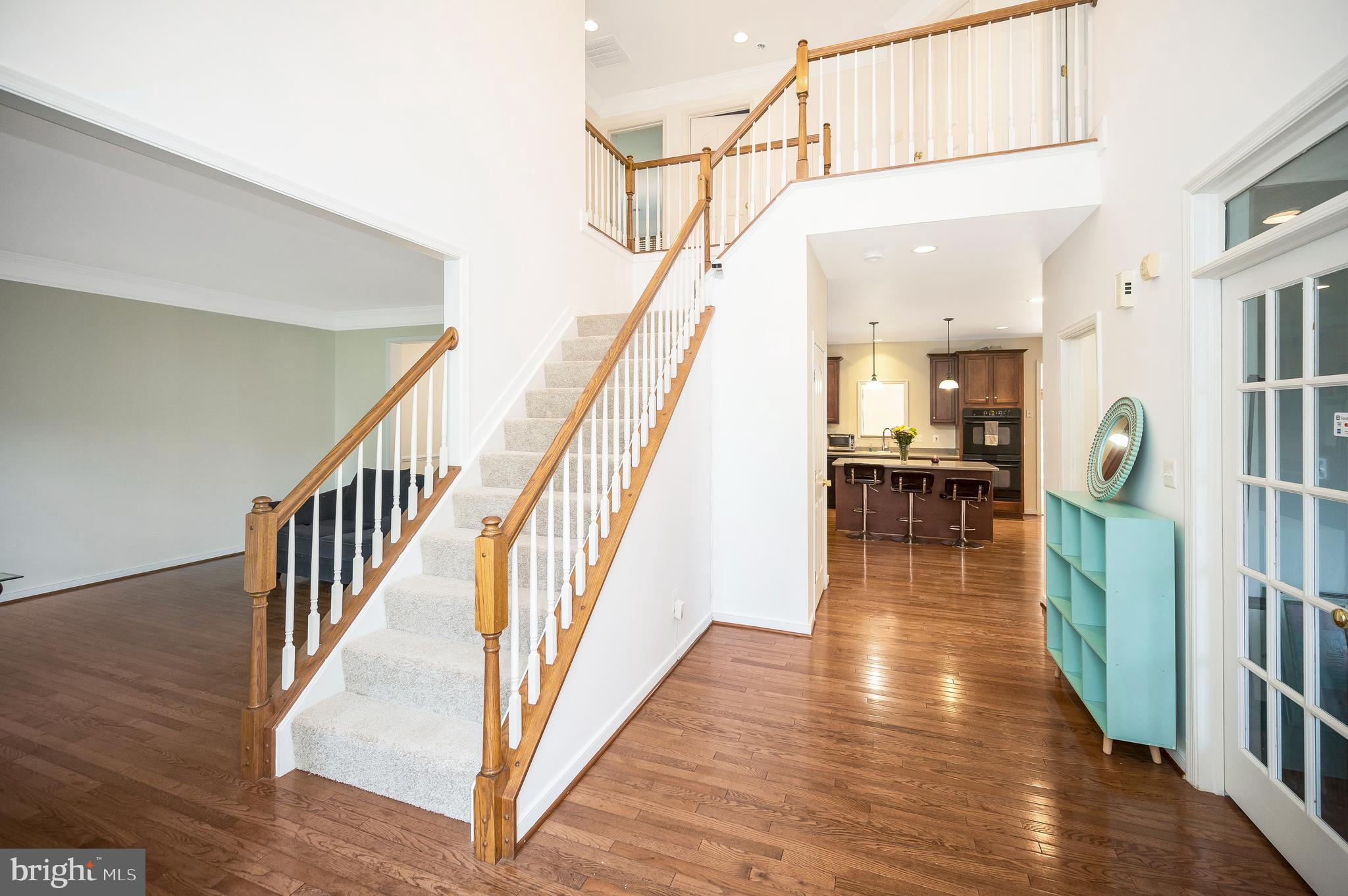 ROYAL OAKS - Residential