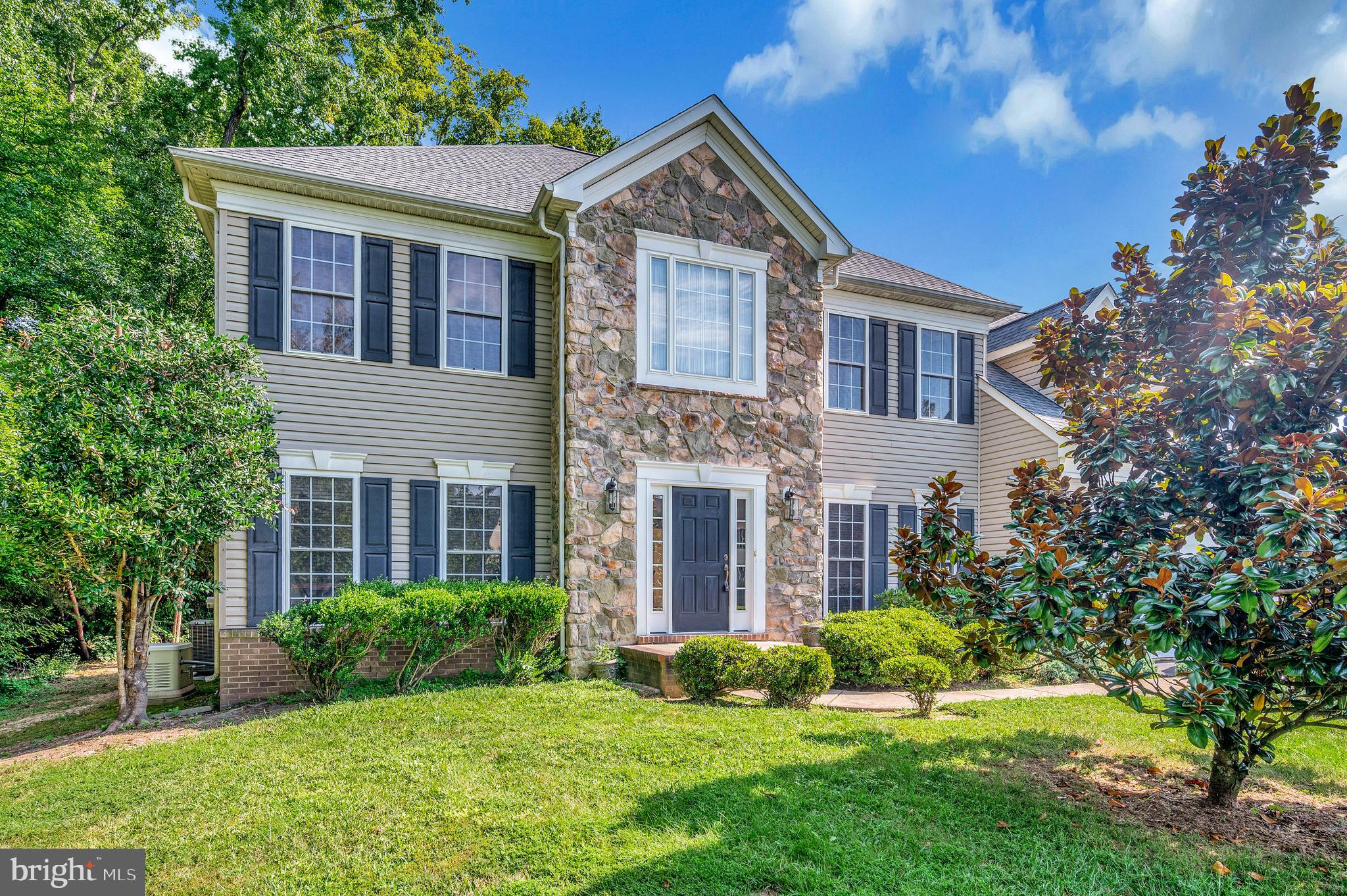 ROYAL OAKS - Residential