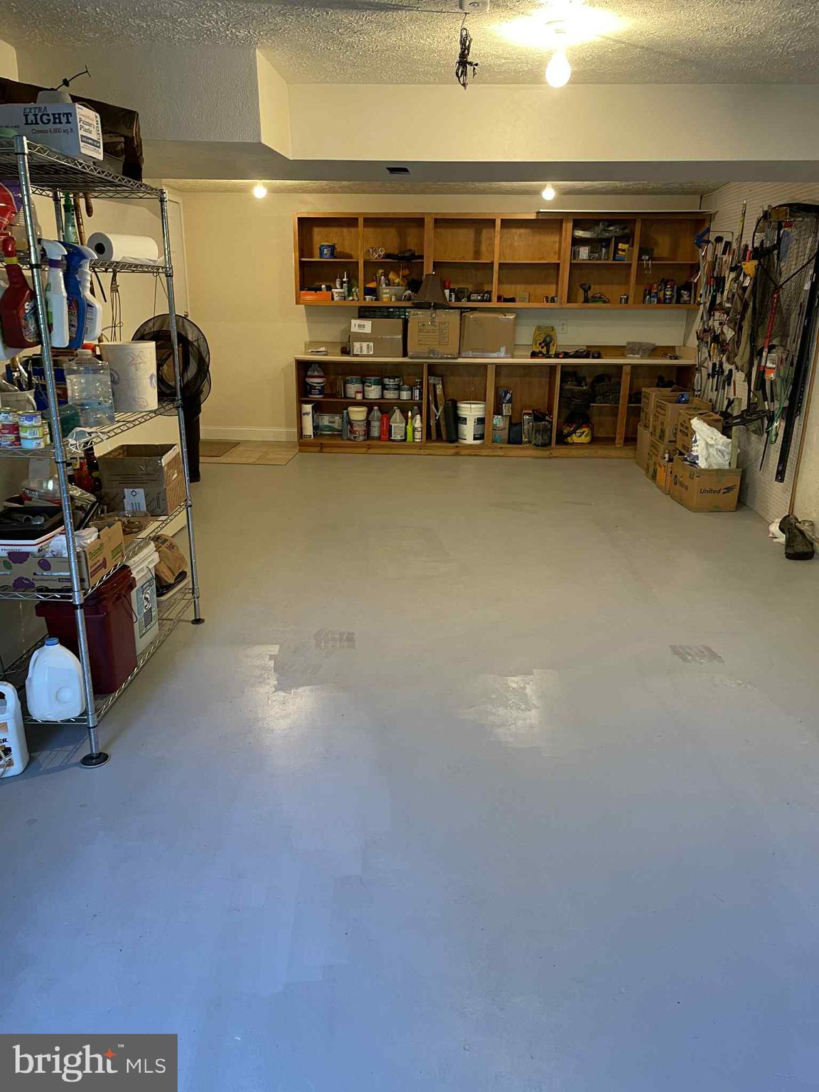 BLUFFS ON THE POTOMAC - Residential