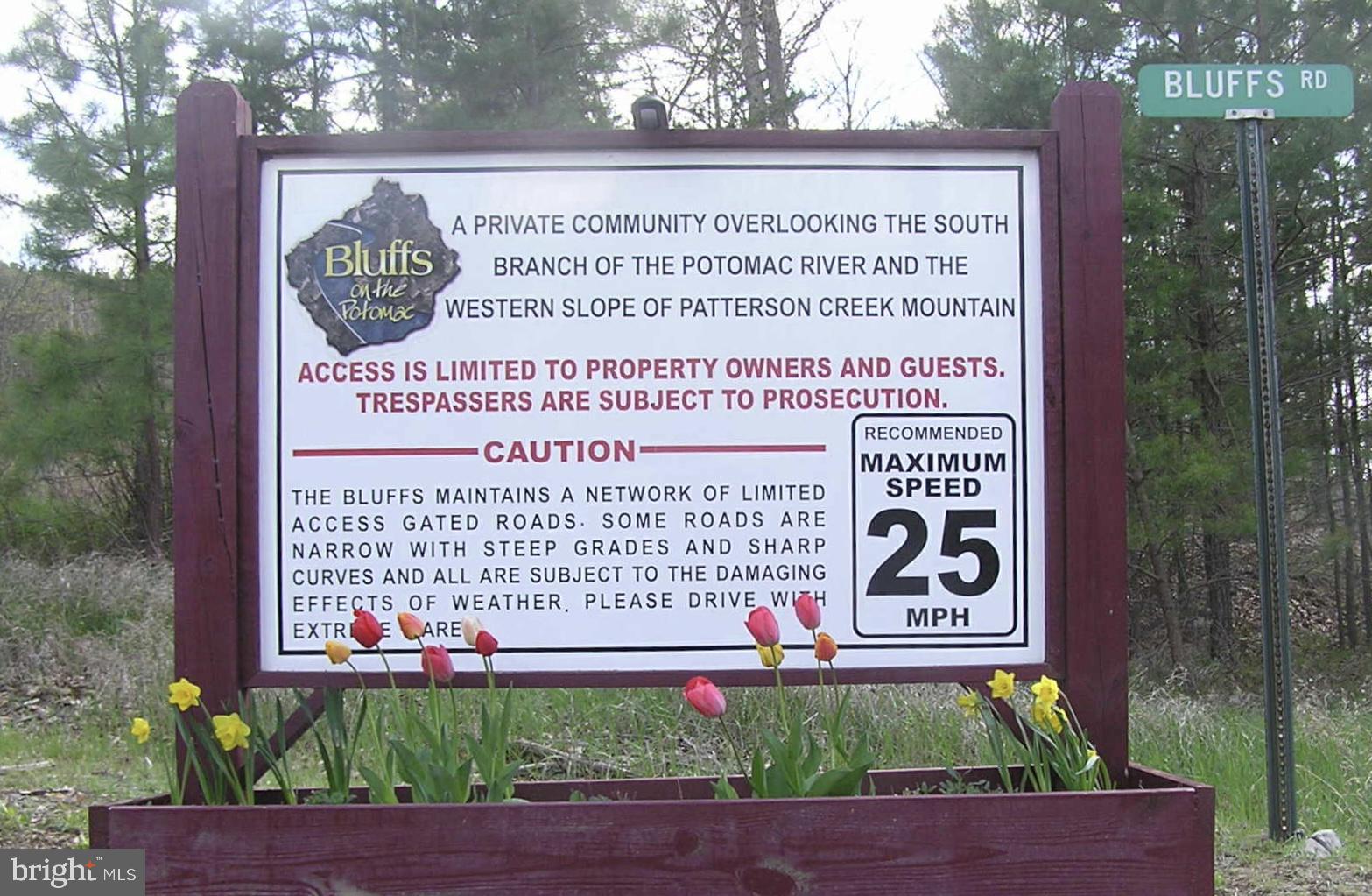 BLUFFS ON THE POTOMAC - Residential