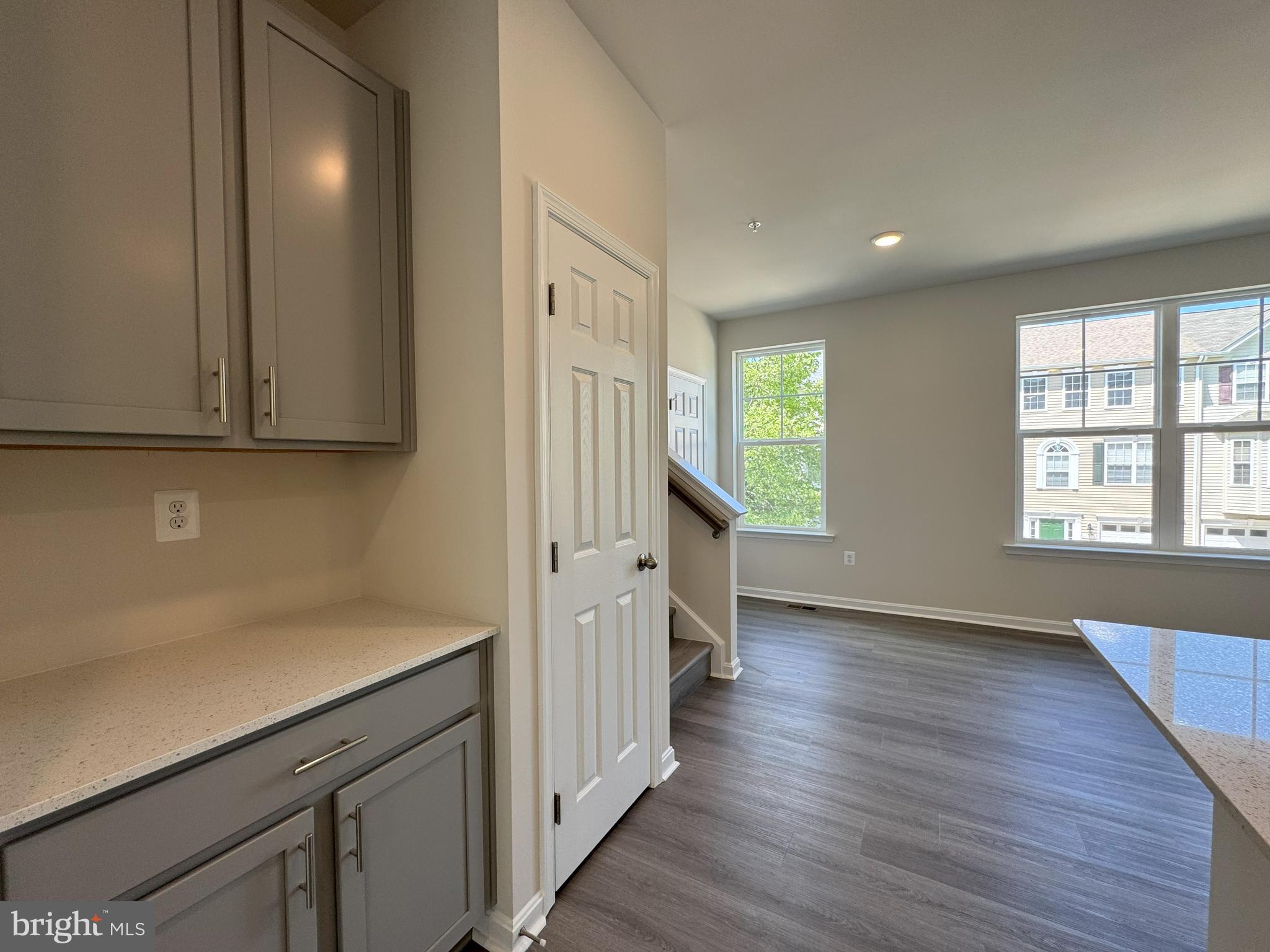 THE TOWNES AT GREENVIEW WEST - Residential Lease