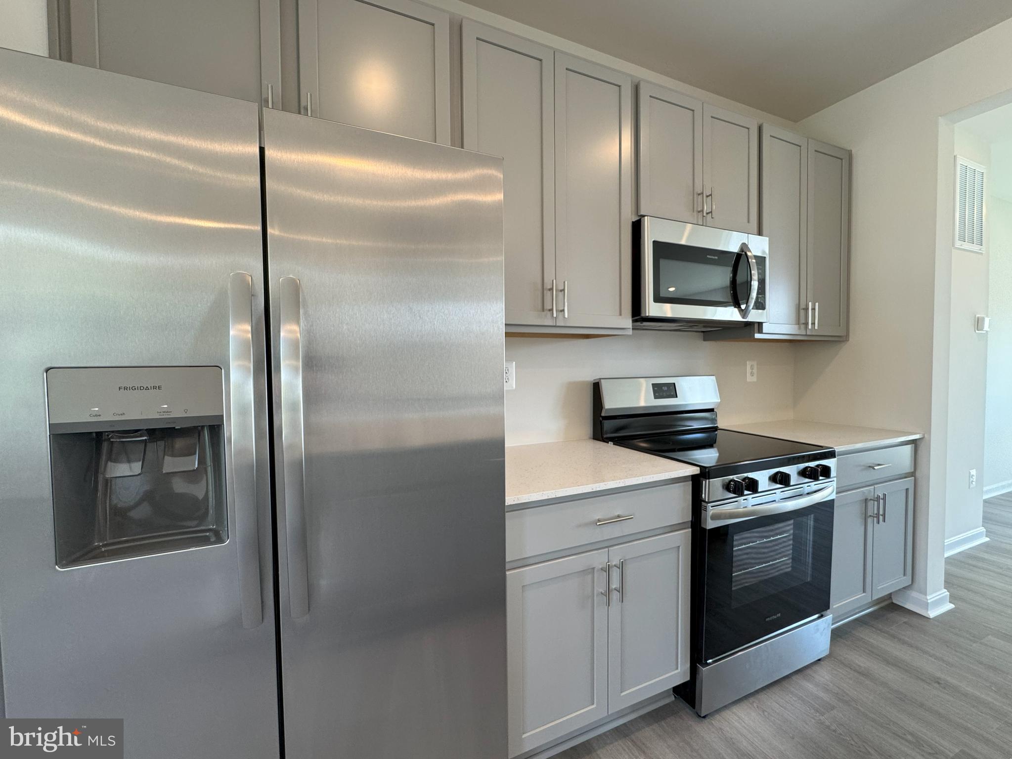 THE TOWNES AT GREENVIEW WEST - Residential Lease