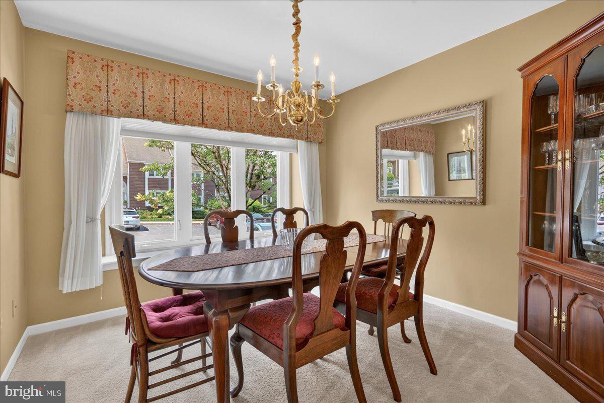 266 FOX RUN